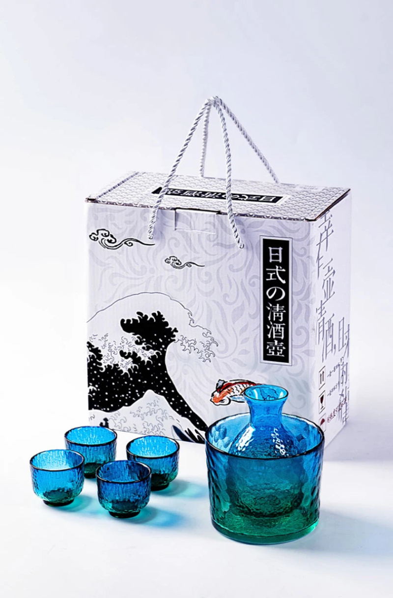 Exquisite Peacock Sake Jug Set - Traditional Japanese Ceramic Sake Set with 2 Cups - Perfect for Sake Tasting, Japanese Tea Ceremony & Home Decor