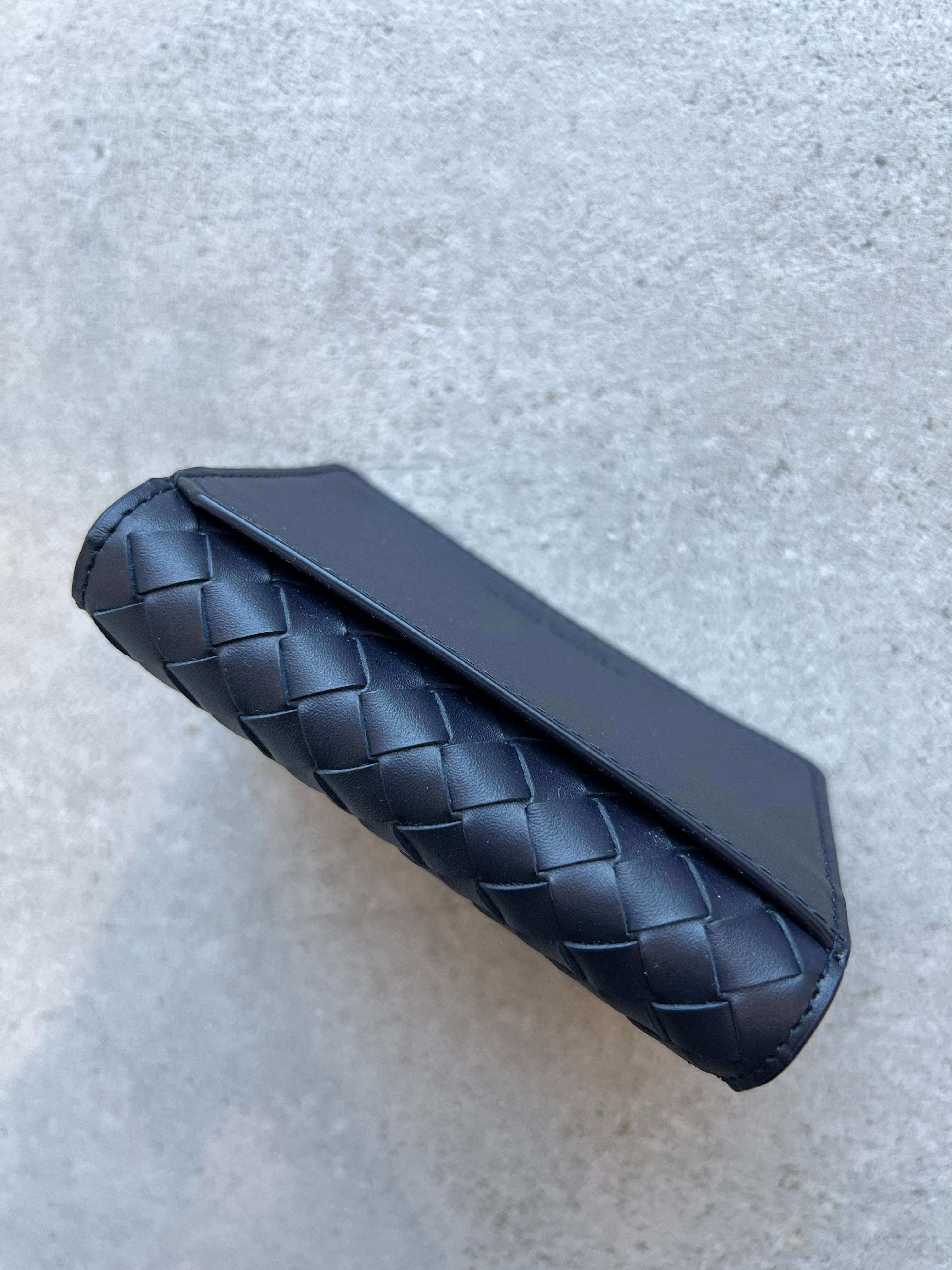 Premium Piccolo Business Card Holder - Slim & Durable Metal Card Case for Professionals - Perfect for Networking, Meetings, and Corporate Events