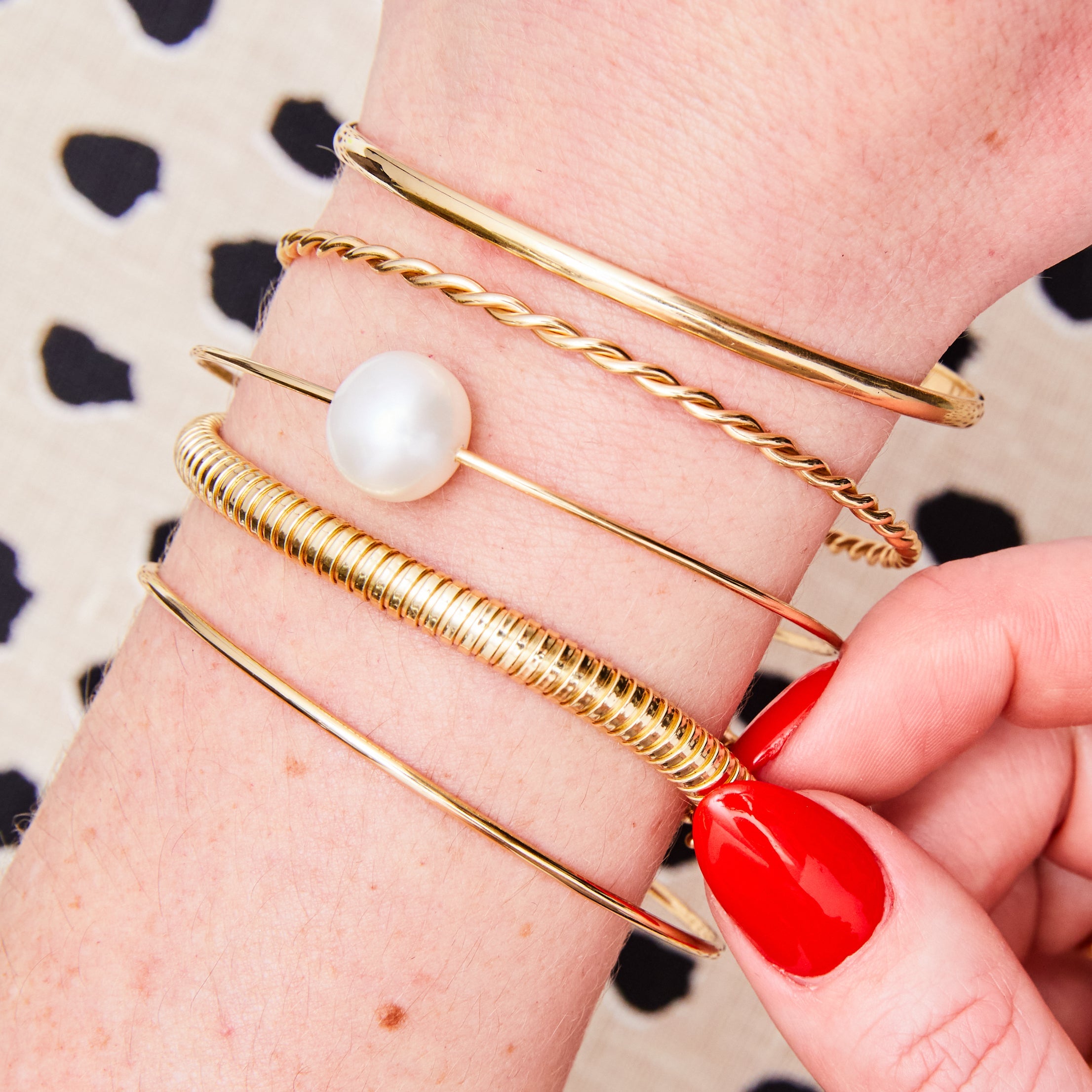 Luxury Tubogas Bracelet for Women - Italian Gold-Plated Snake Chain Cuff - Perfect for Parties, Weddings & Evening Events