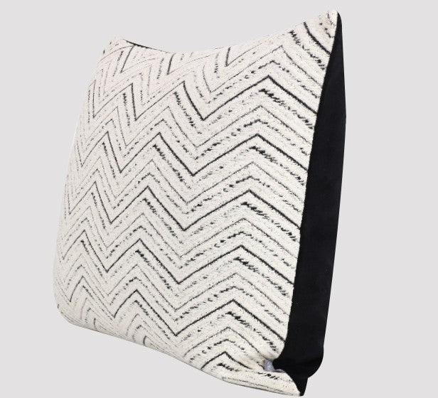 Modern Geometric Sofa Throw Pillows - Abstract Contemporary Cushion Covers for Living Room & Couch - Large Decorative Accent Pillows for Home Decor (Set of 2) - Perfect for Sofa, Bed, Dorm & Lounge Styling