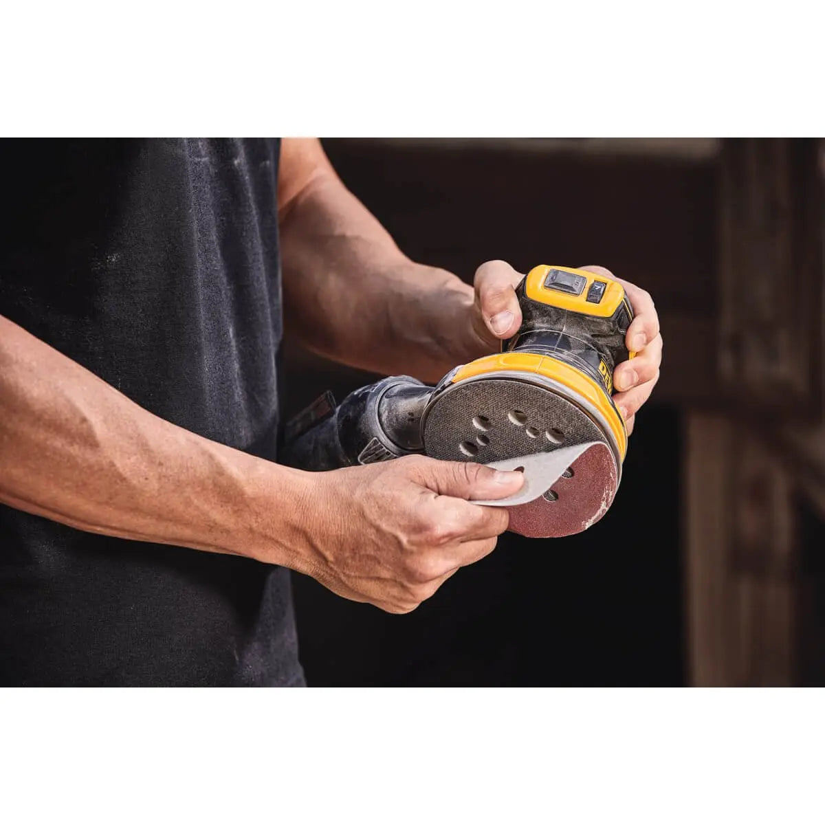 DEWALT DCW210B 20V MAX* XR 5-Inch Brushless Cordless Variable Speed Random Orbital Sander (Tool Only) - Perfect for Woodworking, Sanding Furniture, DIY Projects & Professional Use
