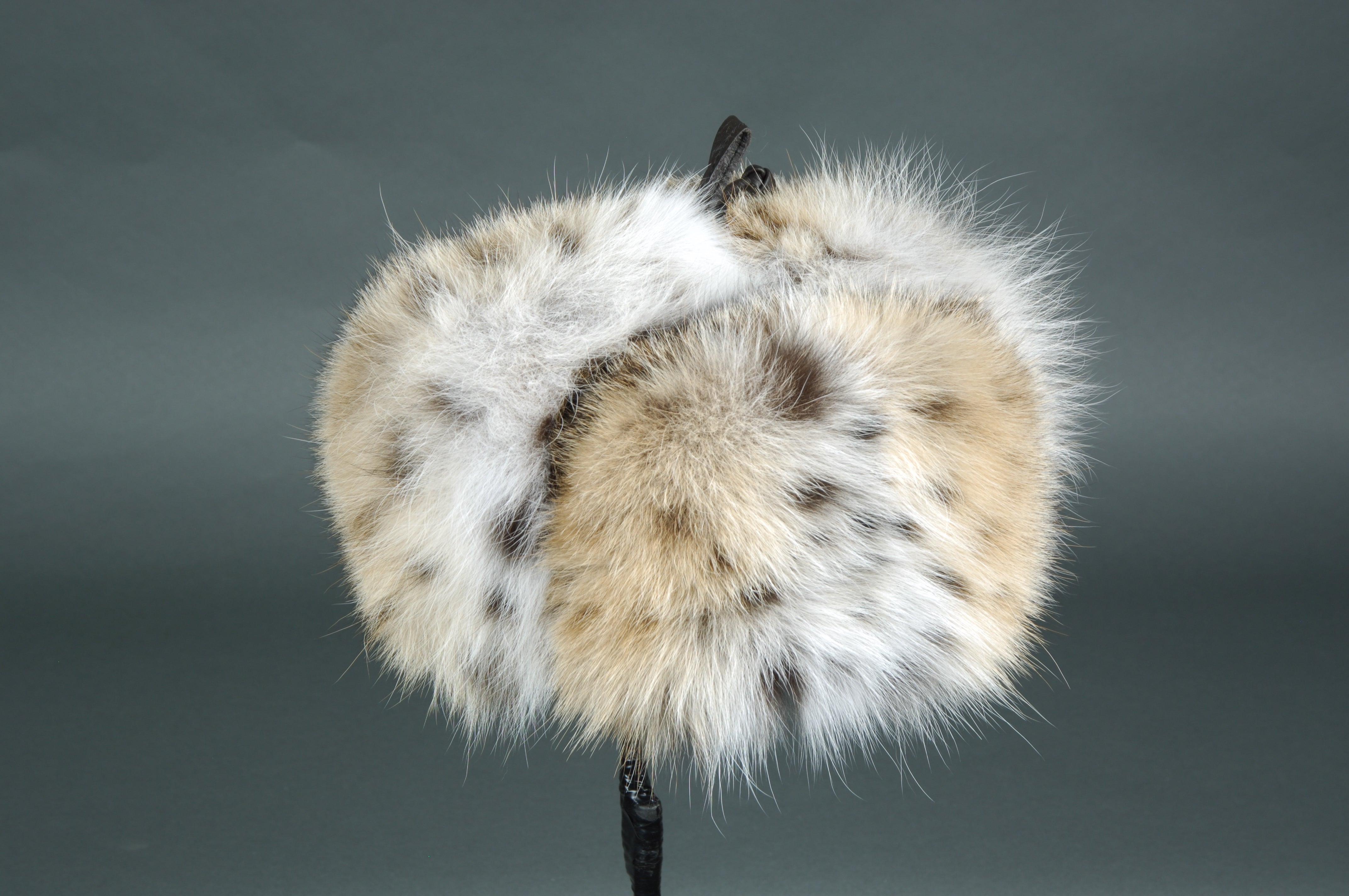 Russian Northern Bobcat Fur Hat for Men & Women - Warm Winter Trapper Hat with Ear Flaps - Perfect for Hunting, Skiing, and Outdoor Adventures