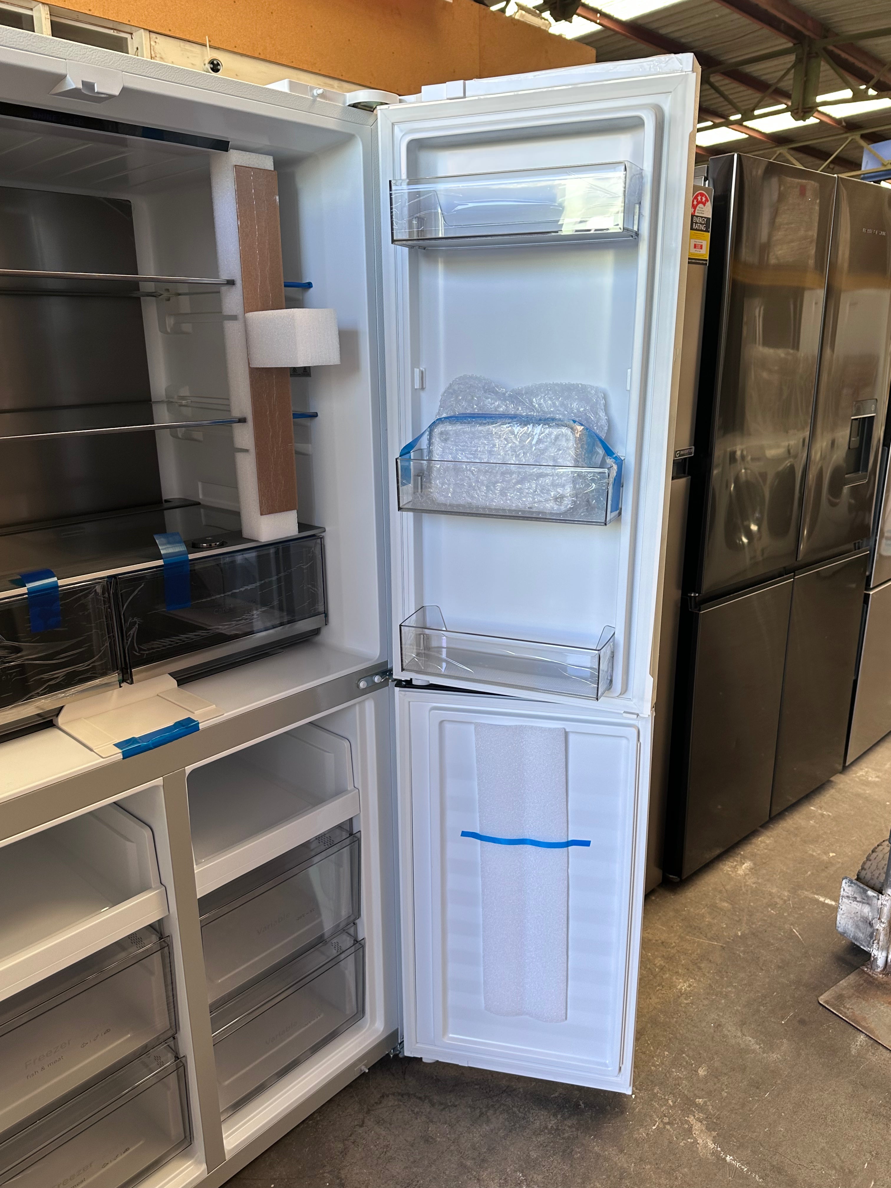 Brand New CHiQ 601L French Door Refrigerator in White - CCD598NWS Model with 5-Year Warranty | Energy Efficient Large Capacity Fridge for Modern Kitchen, Family Home & Restaurant Use