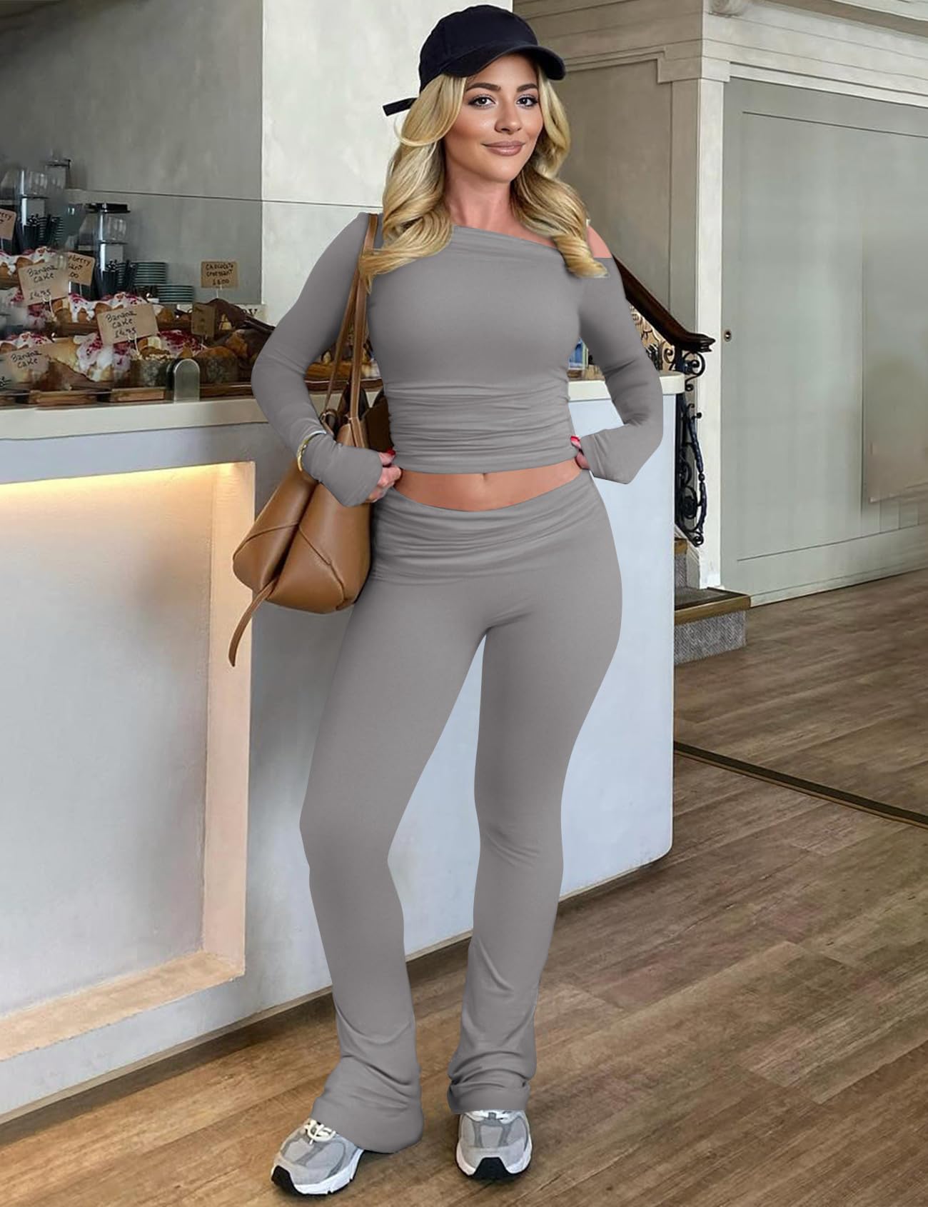 Pasgreson Women's 2-Piece Yoga Outfit - High Waist Flare Leggings & Going Out Top Set | Lounge, Workout & Y2K Fashion | Perfect for Yoga, Gym, Streetwear & Casual Wear