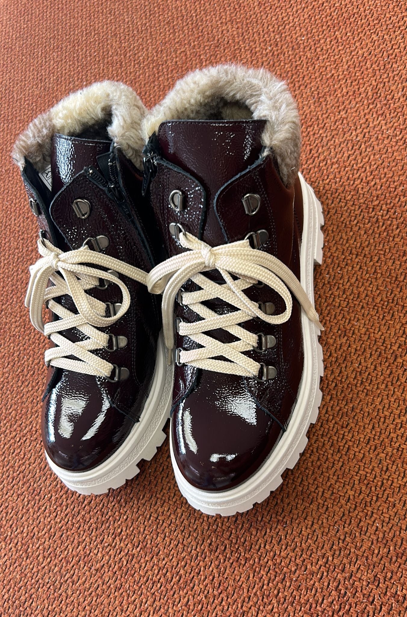 Blublonc Women's Maroon Patent Leather Sherpa Lined Booties - Warm Winter Ankle Boots for Casual Outfits & Outdoor Activities