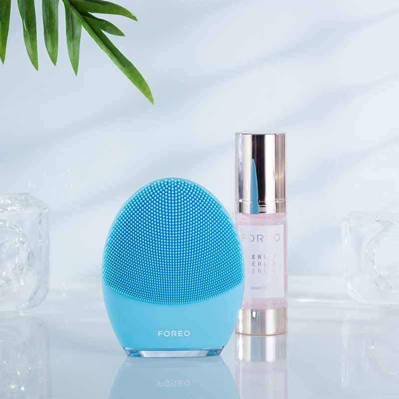 Foreo LUNA 3 Facial Cleansing Brush for Combination Skin - Deep Cleansing & Anti-Aging | Perfect for Daily Skincare Routine & Travel