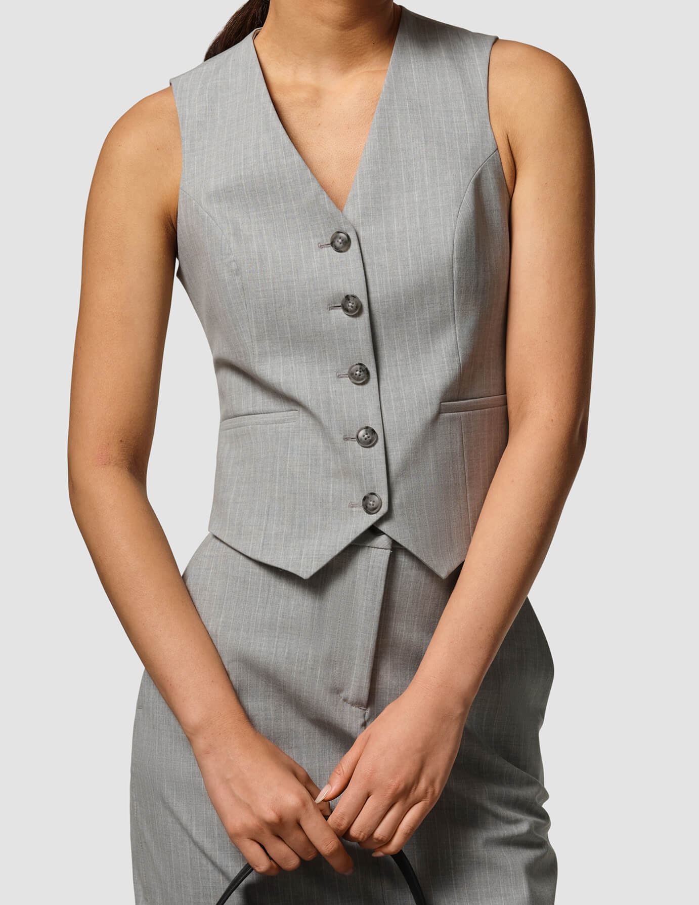 Tailored Ease - Custom Fit Comfortable Clothing for Men & Women | Perfect for Work, Travel & Everyday Wear