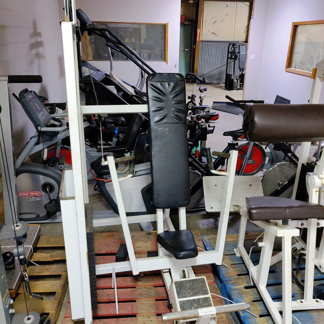 Vintage Cybex Chest Press Machine - Heavy Duty Gym Equipment for Strength Training & Bodybuilding | Perfect for Home & Commercial Gyms