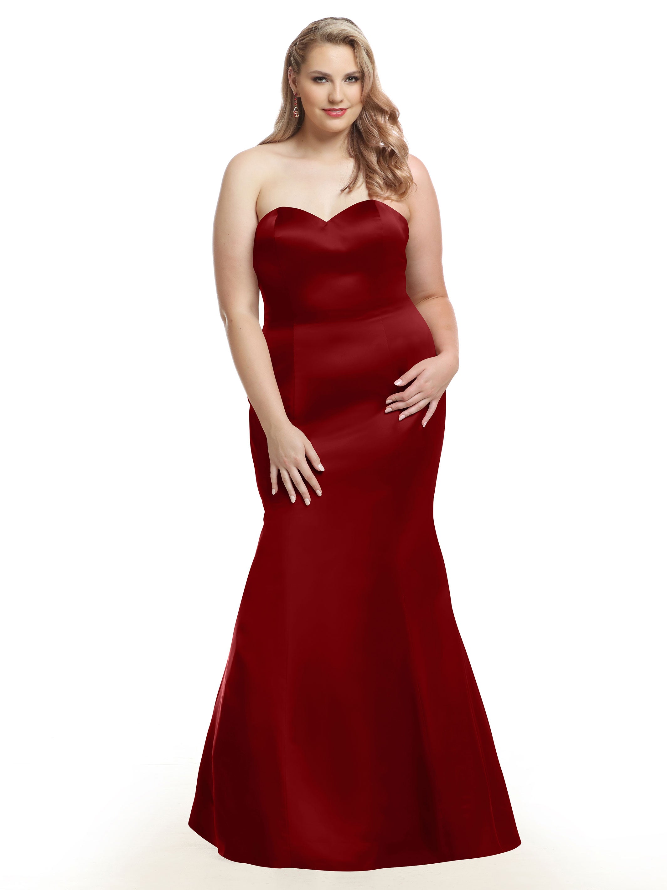 Strapless Satin Fit and Flare Bridesmaid Dress with Sweetheart Neckline - Elegant Formal Gown for Weddings, Prom, and Special Occasions