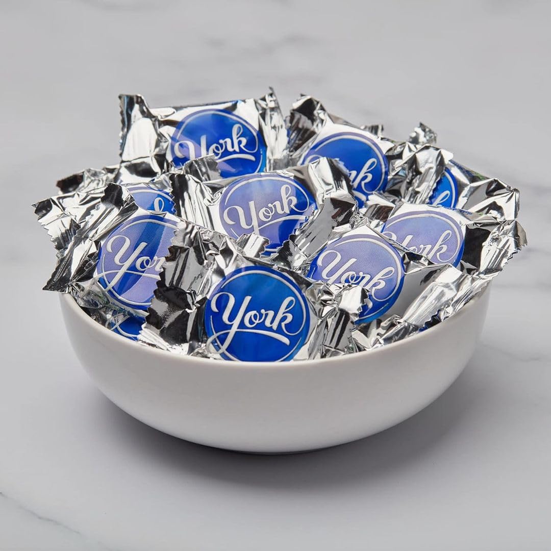 York Peppermint Patties - Dark Chocolate Mint Candy Eggs - Individually Wrapped Bulk Pack (1 Pound) - Perfect for Holiday Gifts, Party Favors & Office Treats