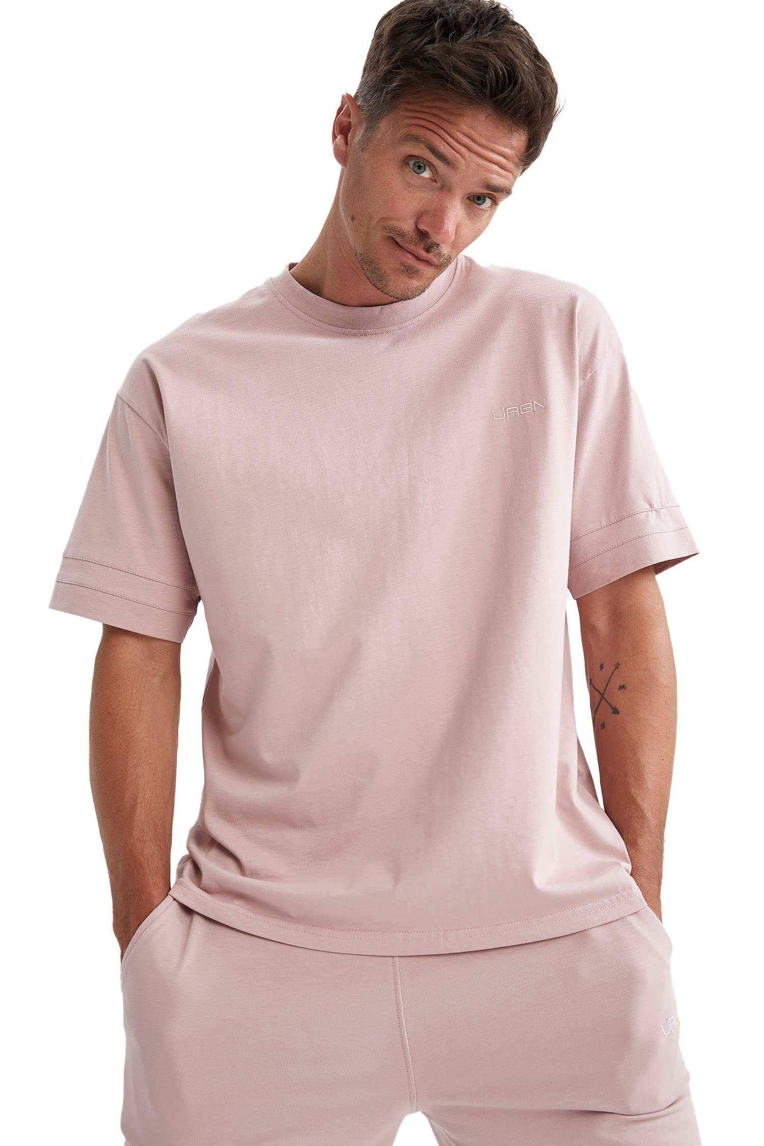 DeFacto Men's 100% Cotton Oversized Short Sleeve Crew Neck T-Shirt - Comfortable Relaxed Fit for Casual Wear, Street Style & Everyday Outfits