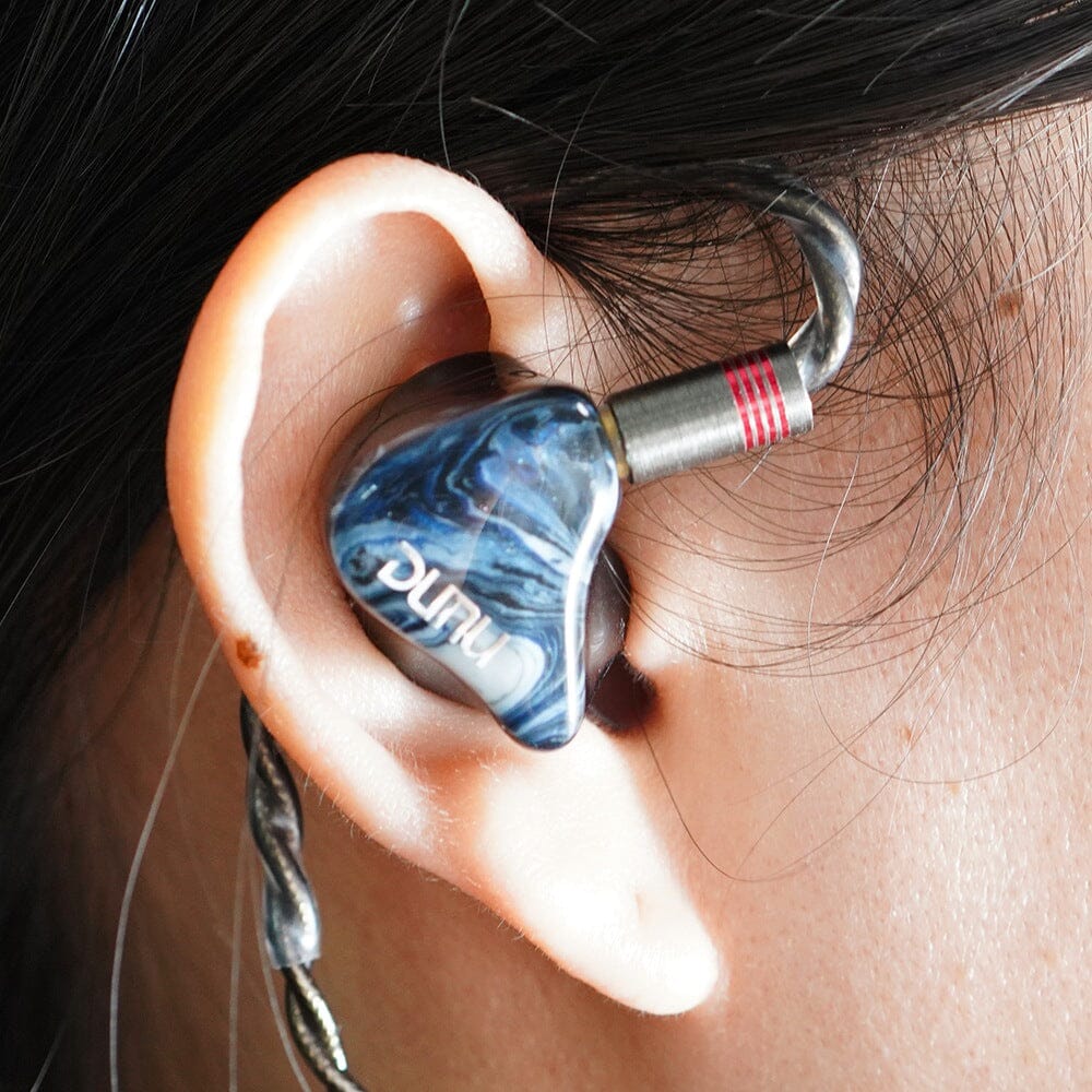 DUNU SA6 EST In-Ear Headphones with 6BA+2EST Drivers - High Resolution Audio for Music Lovers & Audiophiles - Perfect for Studio Monitoring, Gaming & Travel