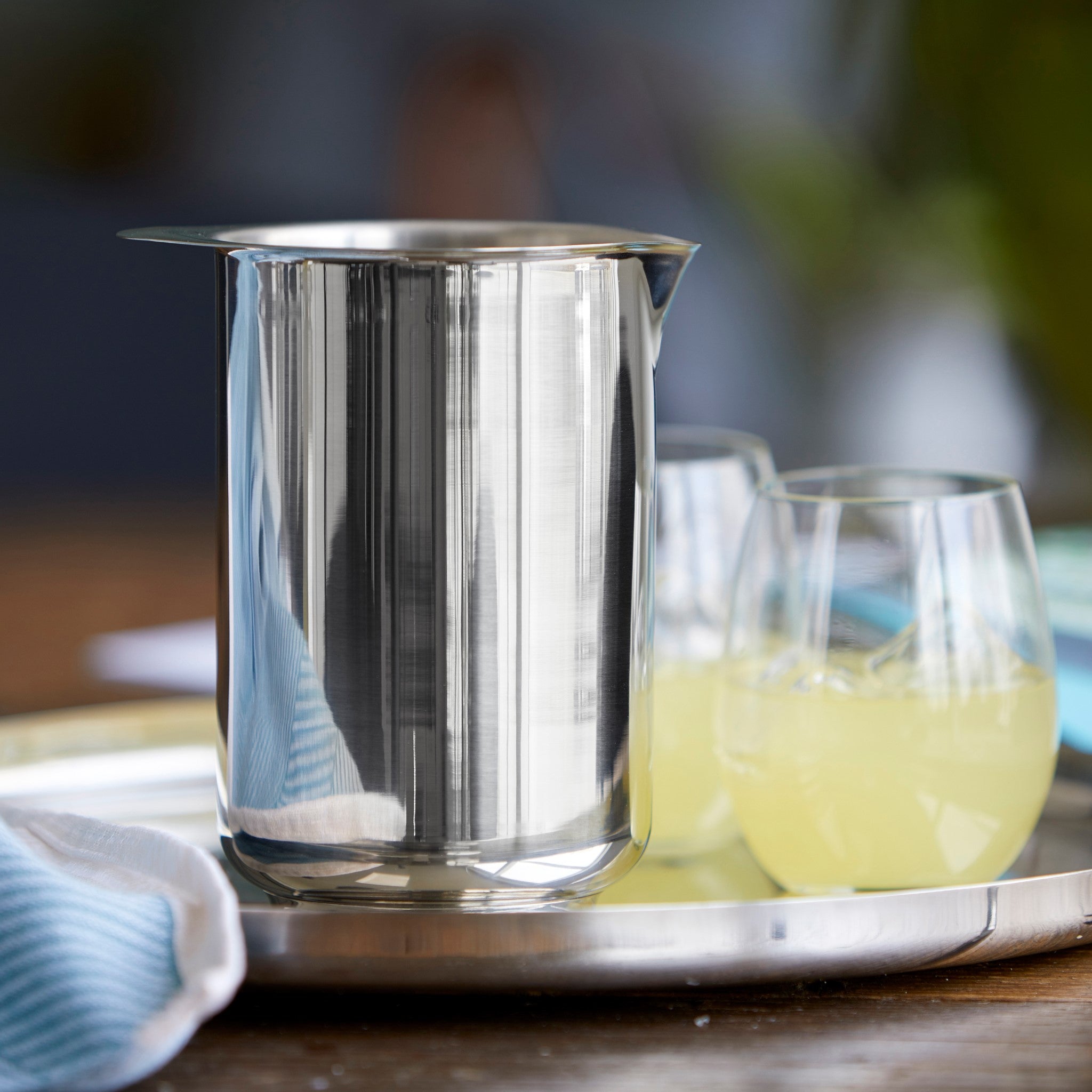 ROSTI Classic 1L Stainless Steel Mixing Jug - Perfect for Baking, Cooking & Measuring Liquids in the Kitchen