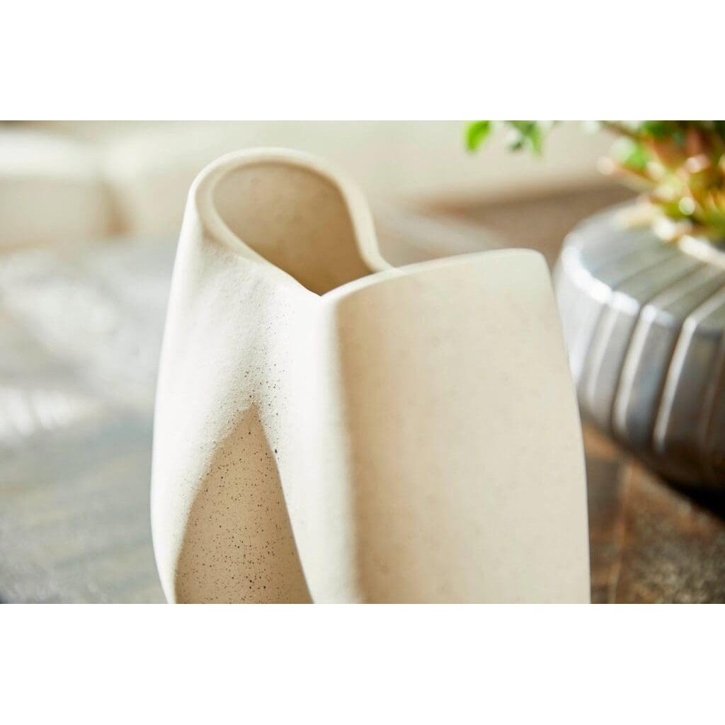 Cyan Design 11776 Organic Pinched Bowl - Handcrafted Grainy White Ceramic Bowl for Home Decor, Kitchen & Dining | Perfect for Salad, Soup, Fruit Serving & Table Centerpiece