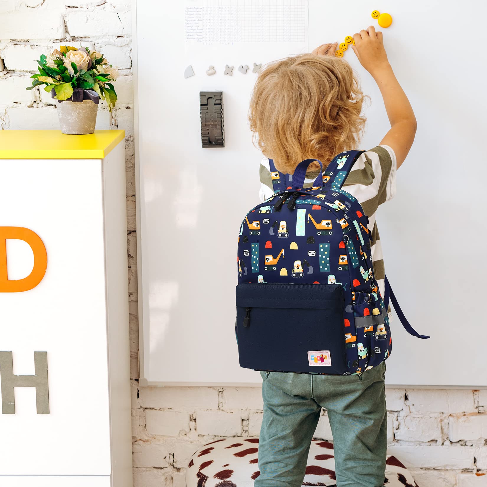 MyGreen Toddler Backpack for Boys & Girls - Adjustable Chest Strap, Lightweight School Bag for Preschool & Daycare - Perfect for Travel, Hiking & Outdoor Adventures