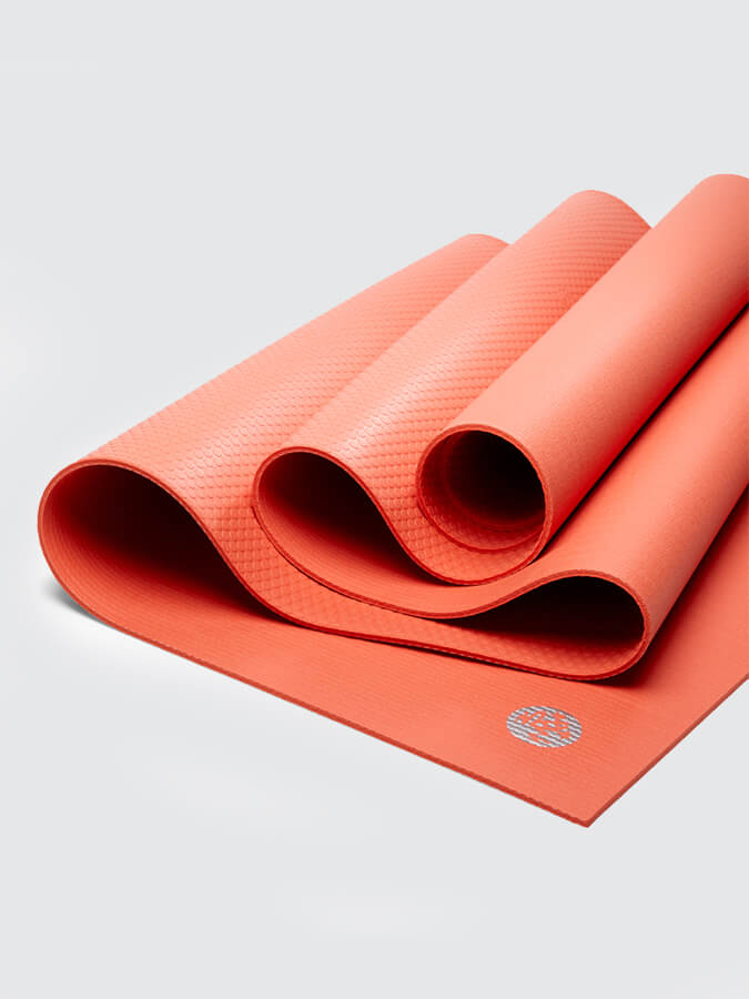 Manduka PROlite Standard 71 Yoga Mat 4.7mm - Premium Non-Slip Yoga Mat for Home & Studio Workouts - Ideal for Hot Yoga, Pilates & Meditation Practice