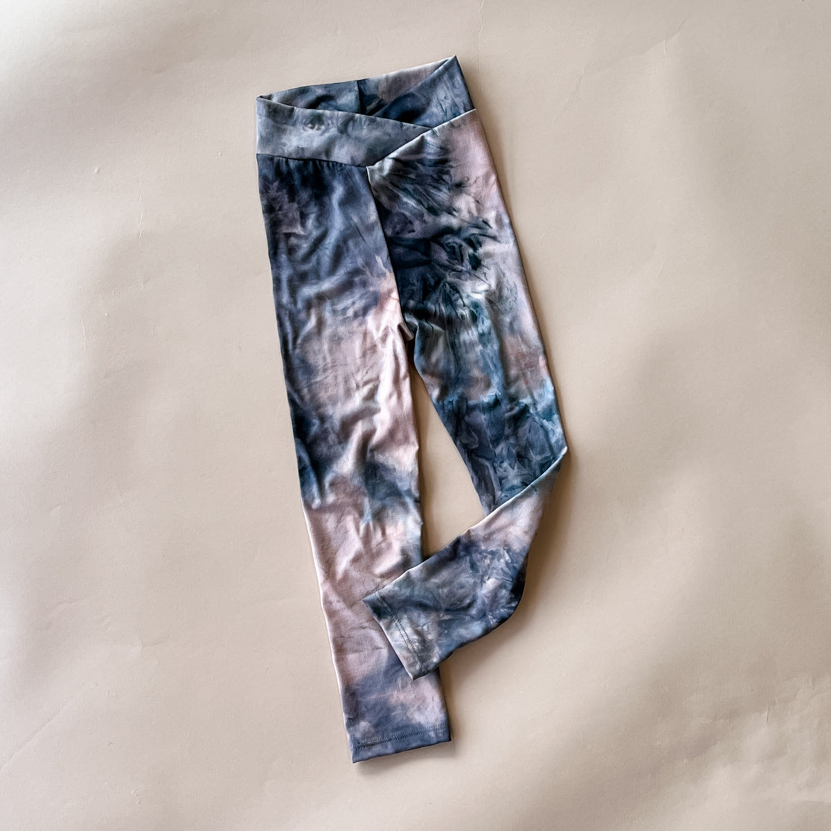 Women's Mauve Tie-Dye Dance Leggings - High Waisted Yoga Pants for Ballet, Workout & Fitness - Soft Stretchy Comfort for Dance Class & Gym