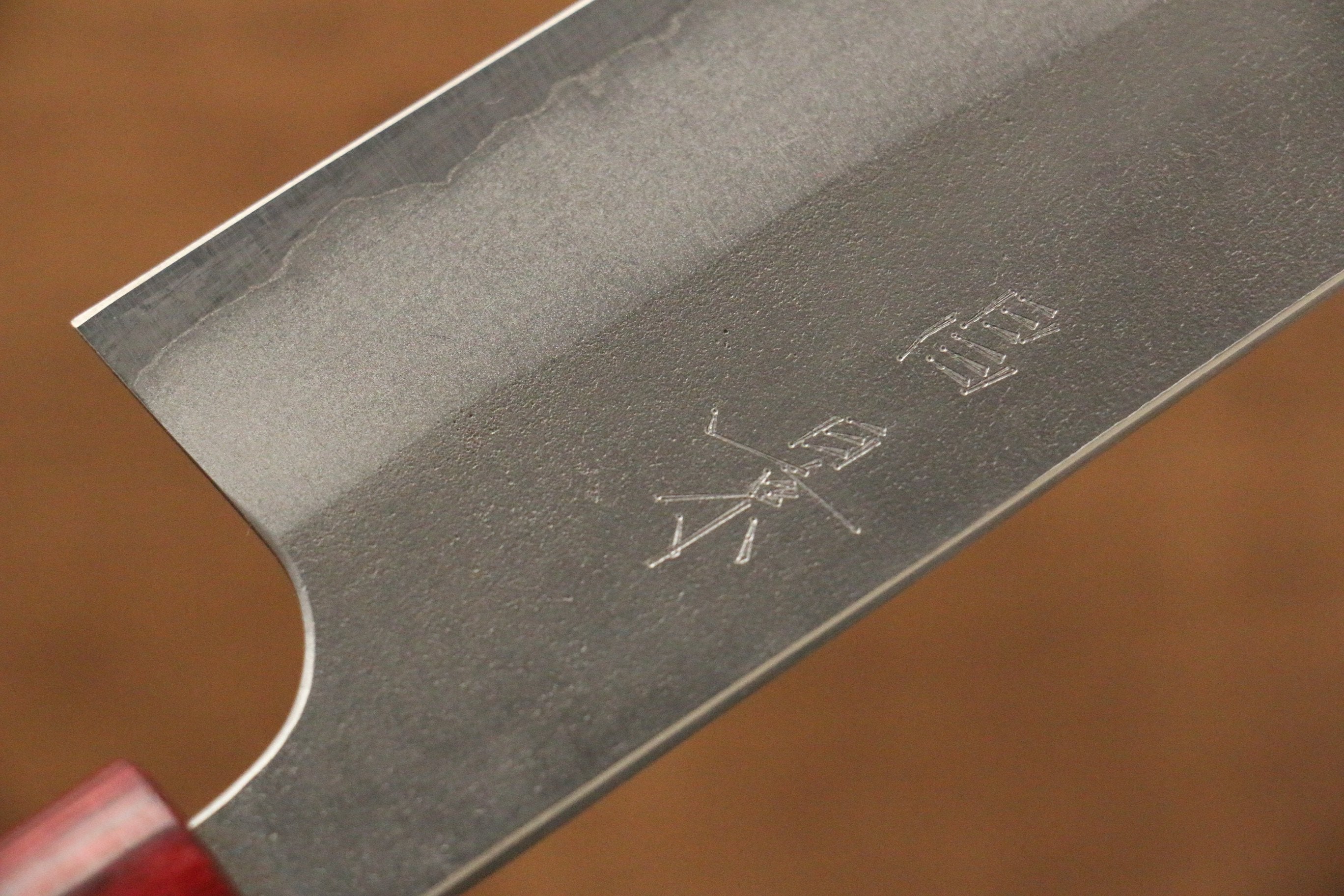 Masakage Yuki White Steel No.2 Nashiji Santoku Knife 165mm with Magnolia Handle - Japanese Chef Knife for Slicing, Dicing & Chopping Vegetables, Meat & Fish