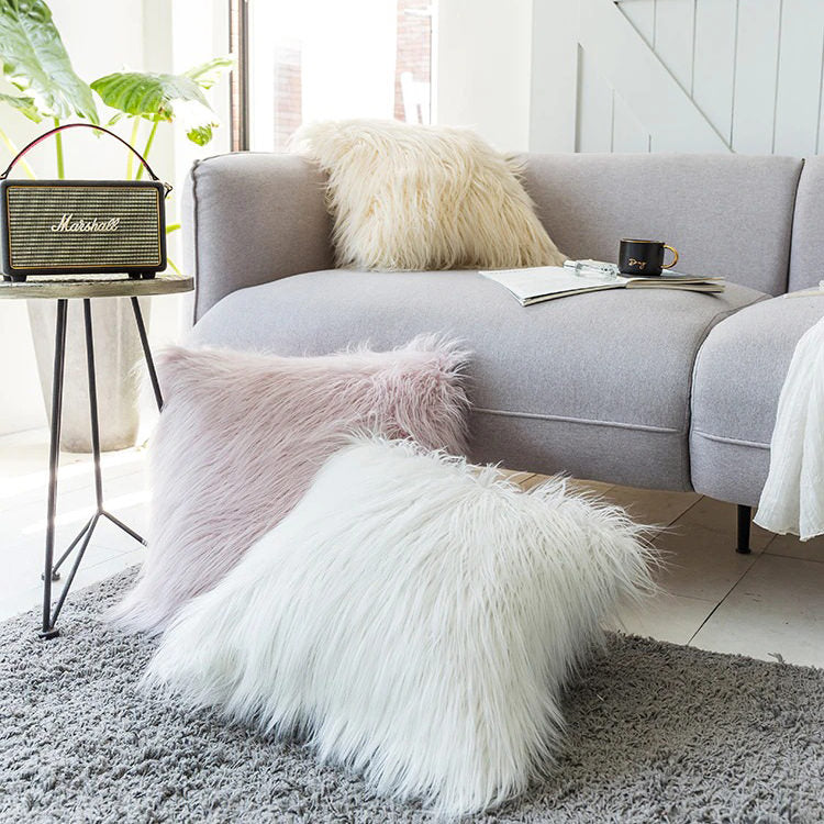 Soft Dusty Pink Faux Fur Cushion Cover - Cozy Decorative Pillow Case for Sofa, Bed, Living Room & Home Decor