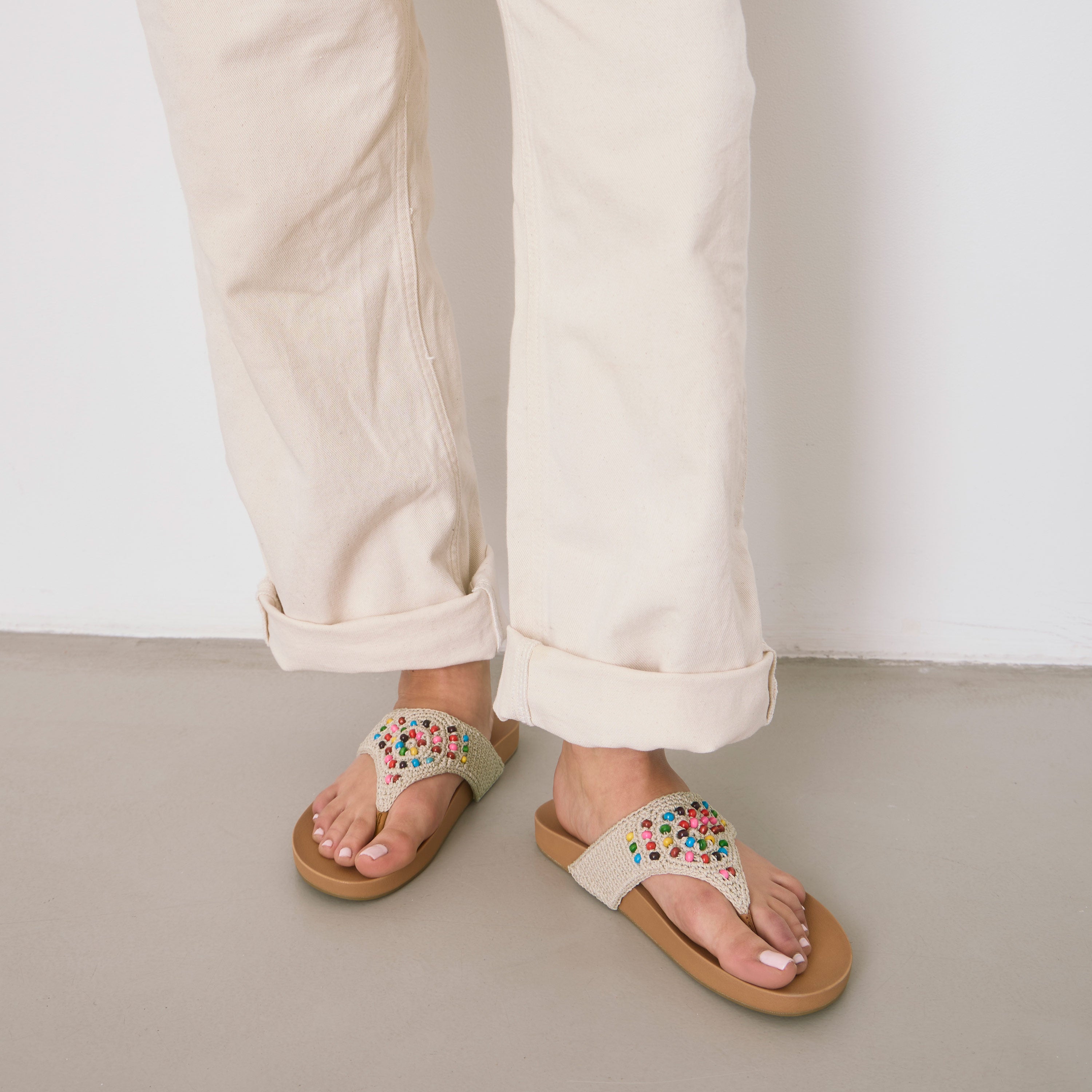 Everly Women's Comfortable Flat Sandals - Lightweight & Breathable Summer Shoes for Walking, Beach, and Casual Outings