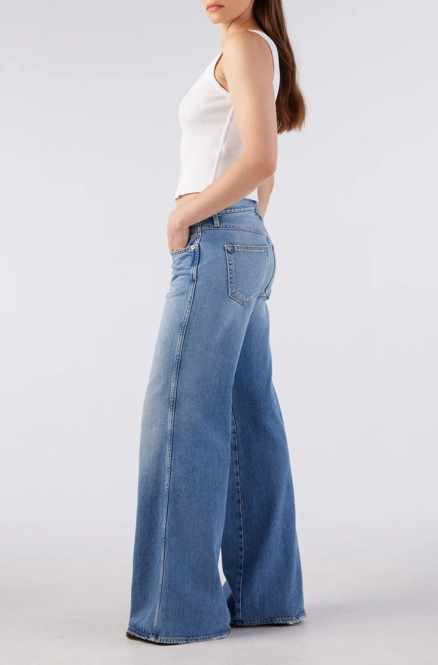 Faith Flare Jean Maverick - High Waisted Stretch Denim for Women | Trendy Bootcut Jeans for Casual & Night Out | Perfect for Date Nights & Weekend Wear