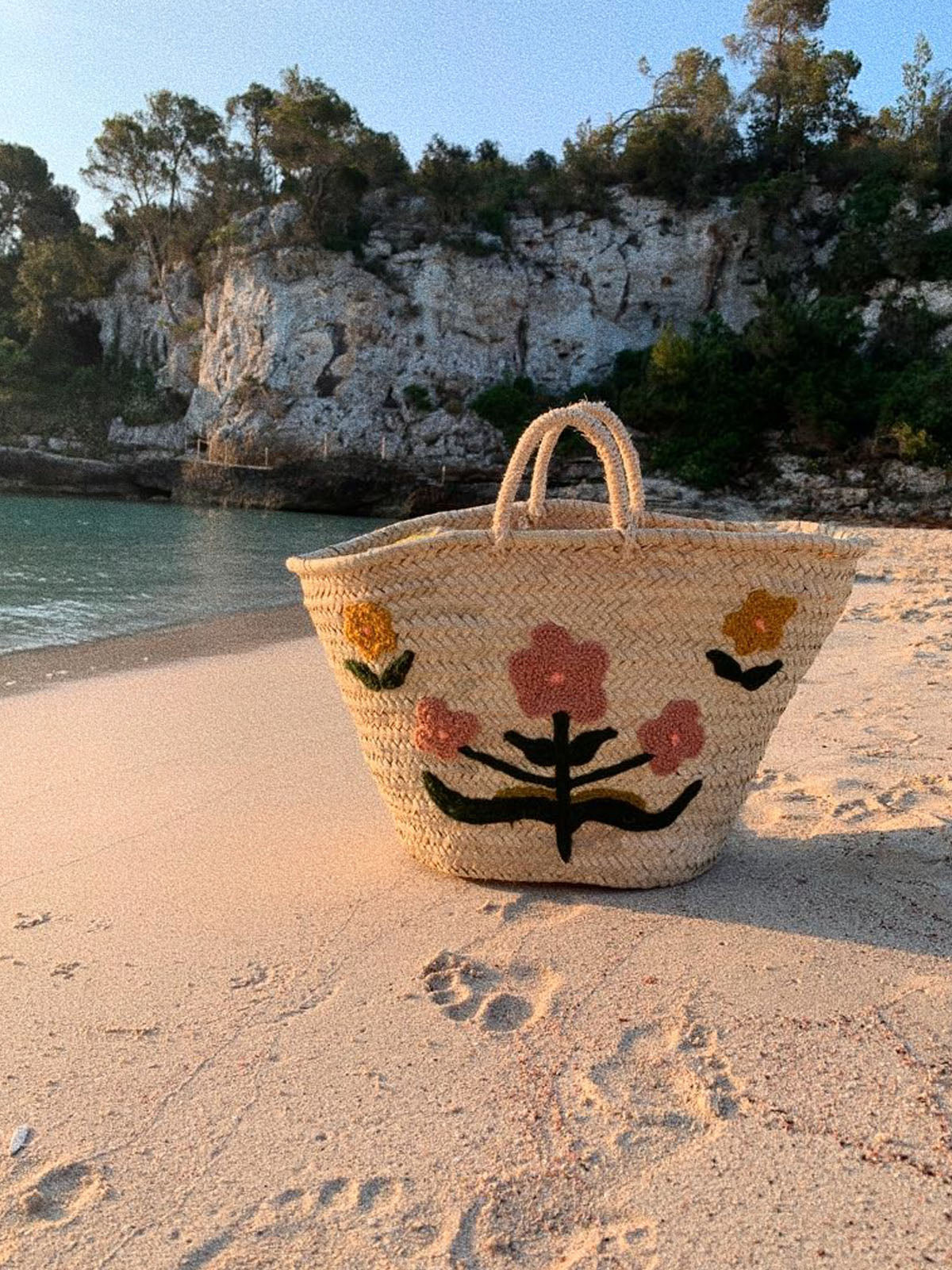 Hand Embroidered Market Basket with Floral Design - Eco-Friendly Cotton Tote Bag for Grocery Shopping, Picnics & Farmers Market - Perfect for Organic Produce & Beach Essentials