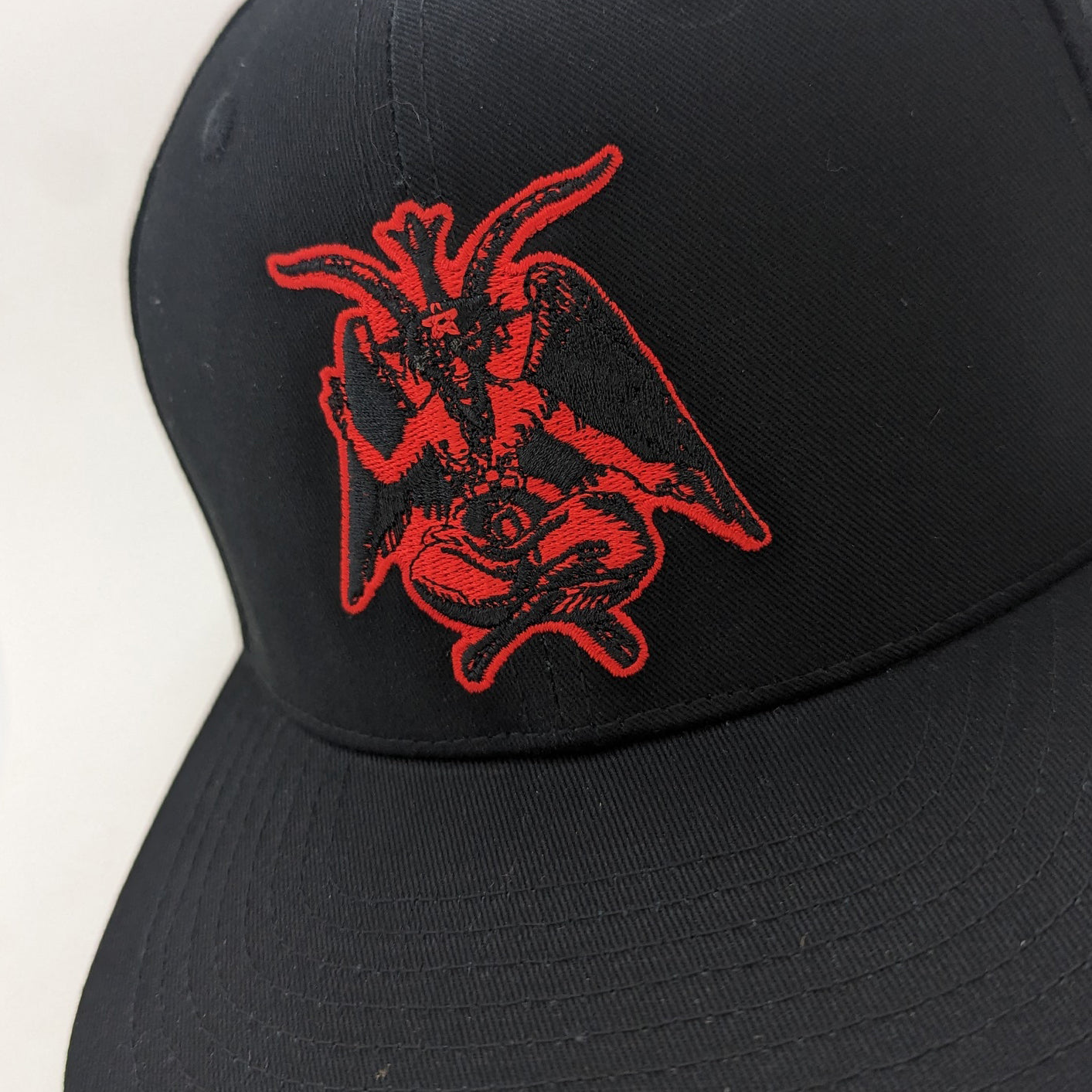 Stylish Baphomet Hat for Men & Women - Gothic Occult Fashion Accessory - Perfect for Halloween, Cosplay, and Dark Aesthetic Outfits