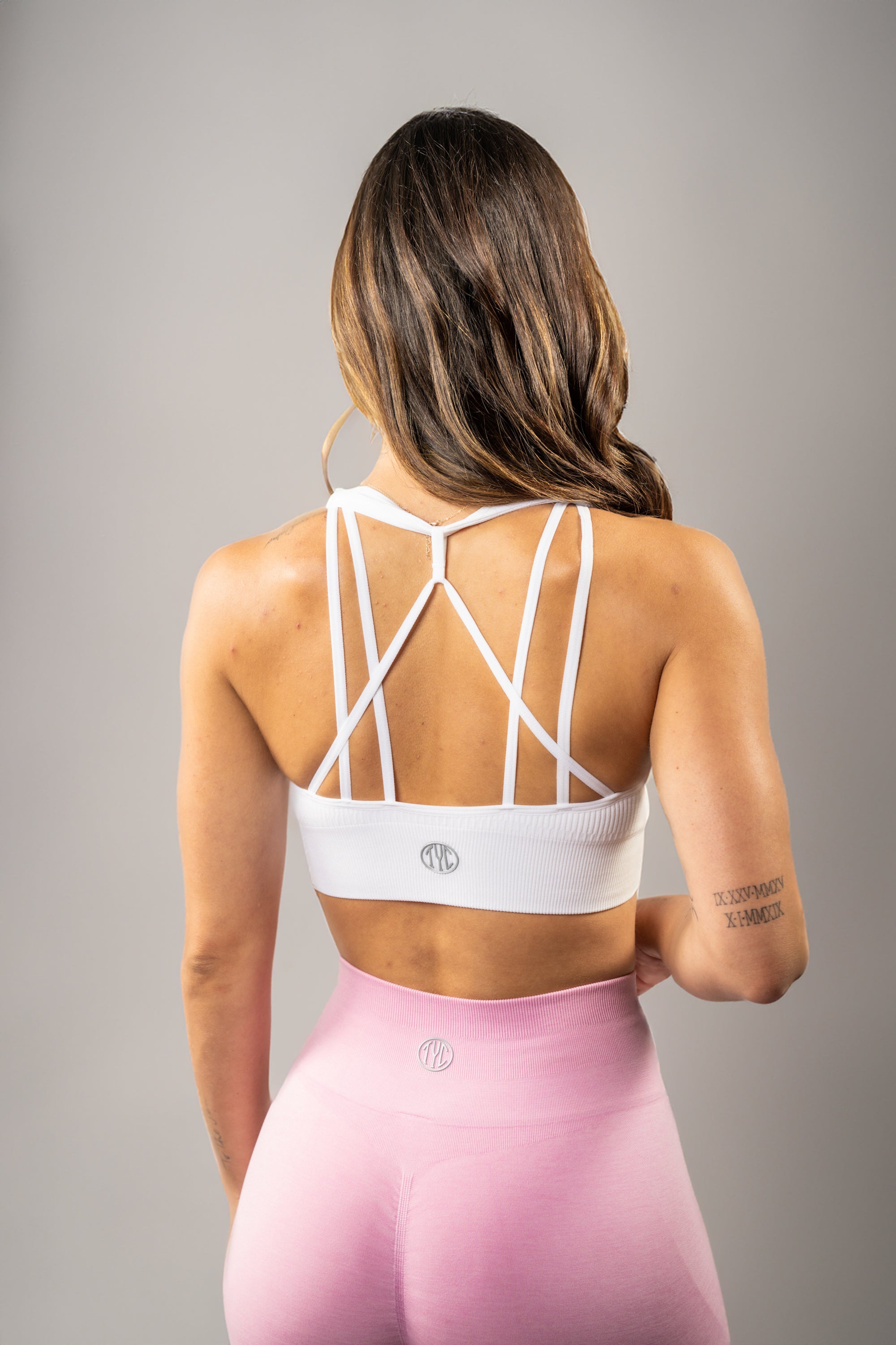 Seamless Ribbed Sports Bra - High Support Workout Bra for Women - Yoga, Running, Gym & Activewear