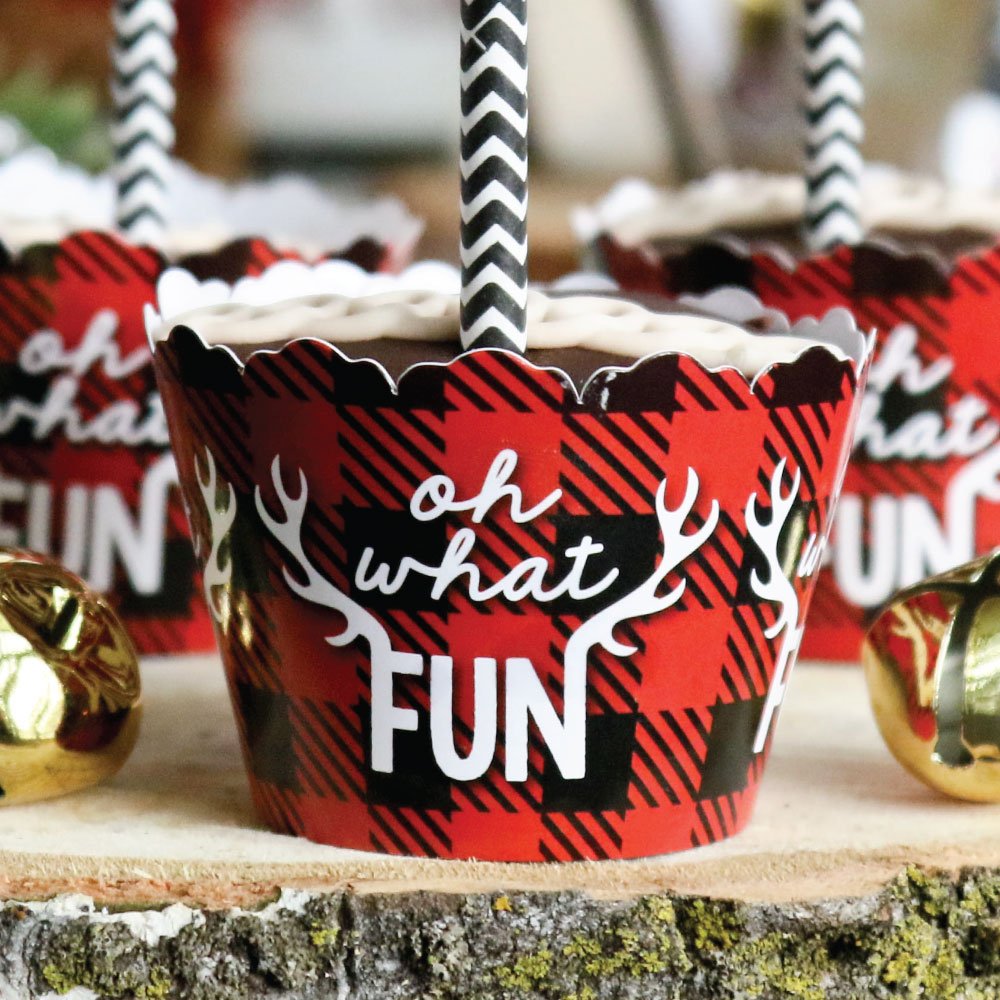 Big Dot of Happiness Prancing Plaid - Christmas & Holiday Buffalo Plaid Party Decorations - Set of 12 Cupcake Wrappers - Perfect for Holiday Parties, Baking & Festive Home Decor