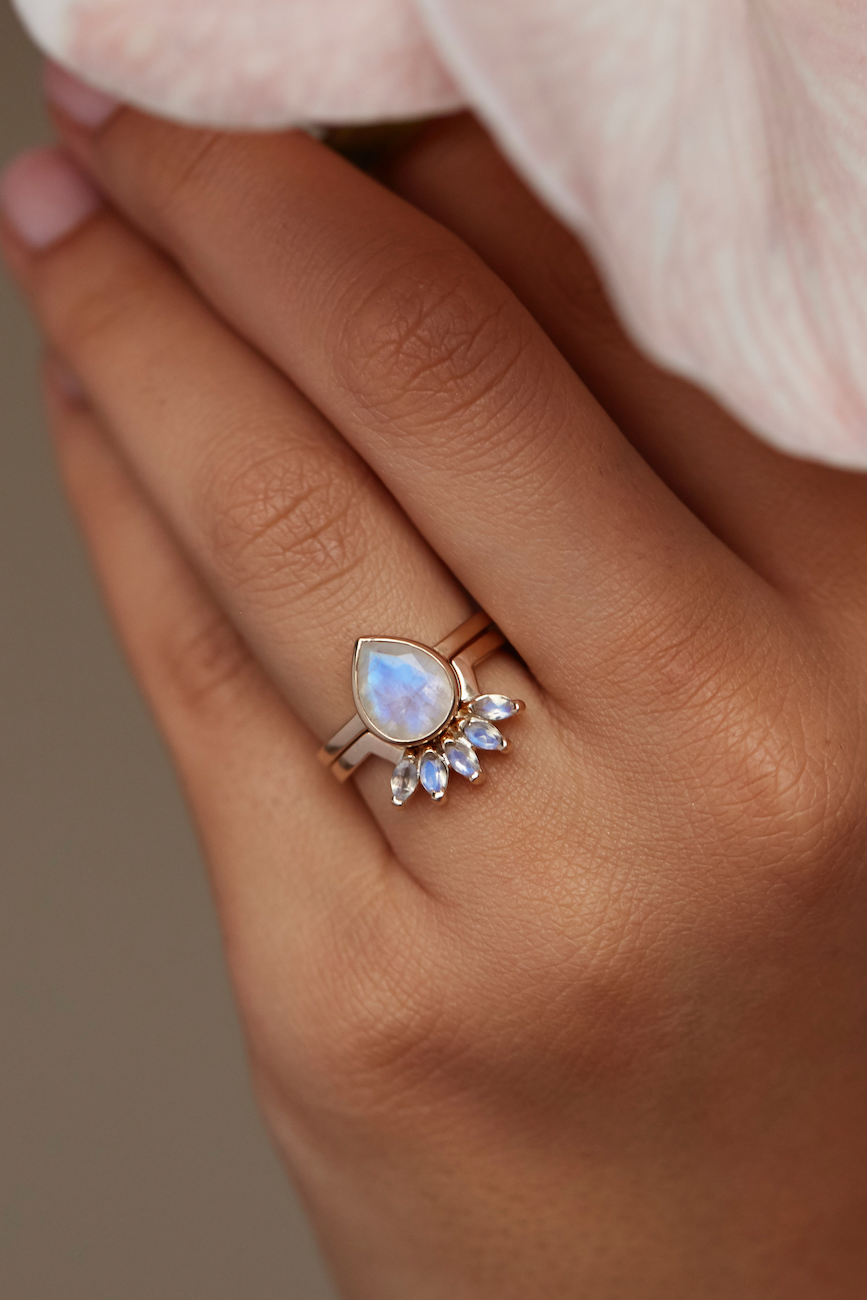 9K Yellow Gold Moonstone Teardrop Ring - Elegant Dainty Jewelry for Women, Perfect for Weddings, Parties & Everyday Wear
