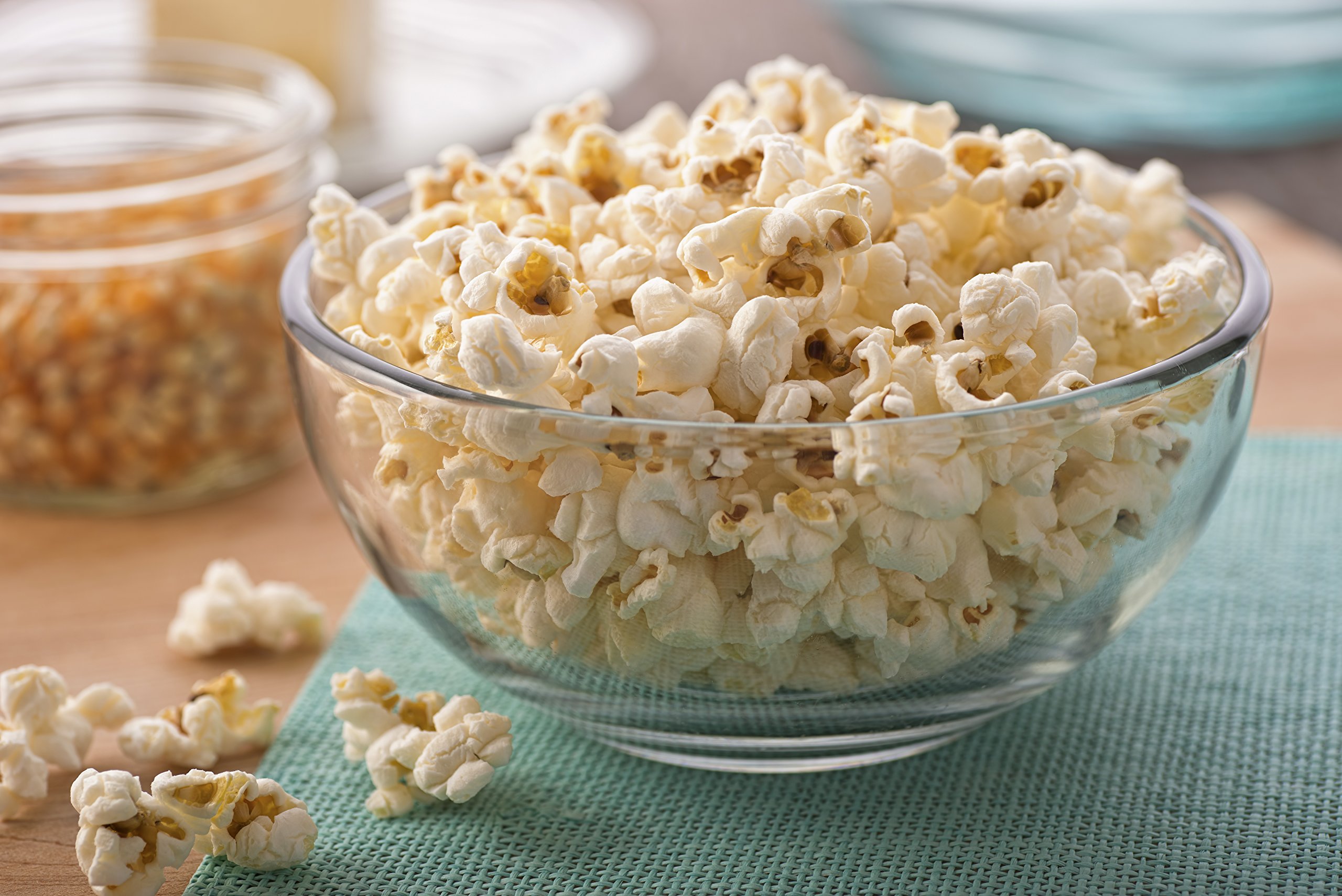 Amish Country Popcorn - Hot & Spicy White Hulless Microwave Popcorn - Non-GMO, Gluten Free, Kosher Certified (10 Bags) - Perfect for Movie Nights, Snacking & Party Favors