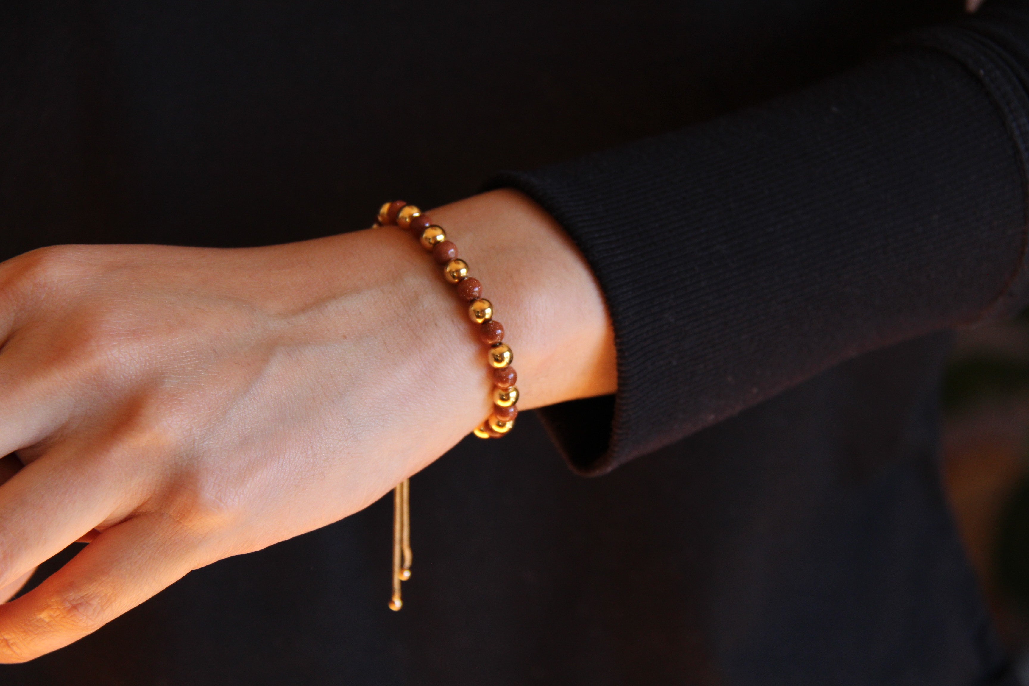 Venturina Bracelet for Women - Stylish Adjustable Beaded Bracelet with Natural Stone - Perfect for Daily Wear, Gifts & Boho Fashion