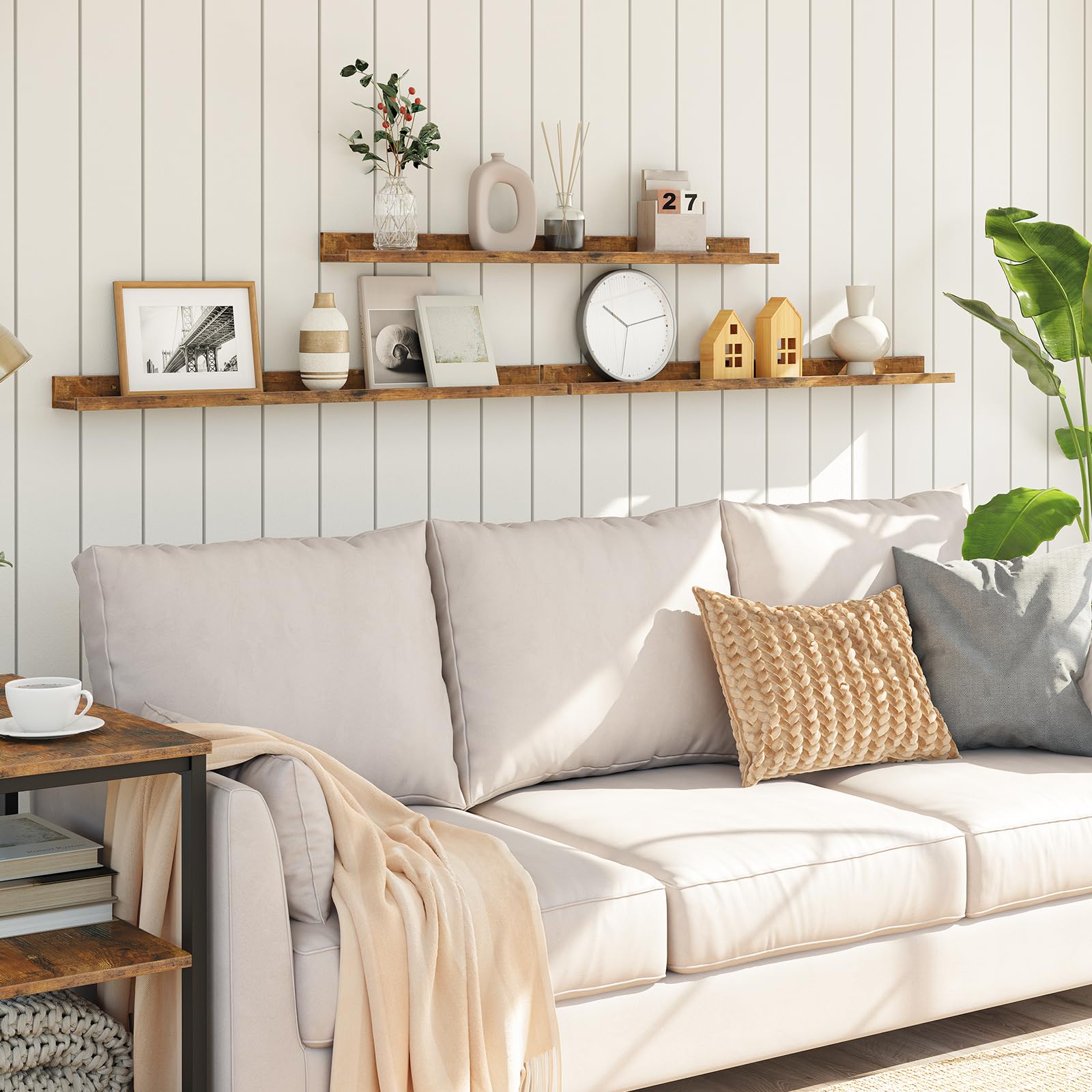 HOOBRO Floating Shelves Set of 3 - 35.4 Inch Wall Mounted Shelves with Raised Edge & Hidden Brackets - Rustic Brown Wooden Shelves for Bathroom, Bedroom, Kitchen, Office & Living Room Decor - Perfect for Displaying Books, Plants, Photos and Home Decor Items