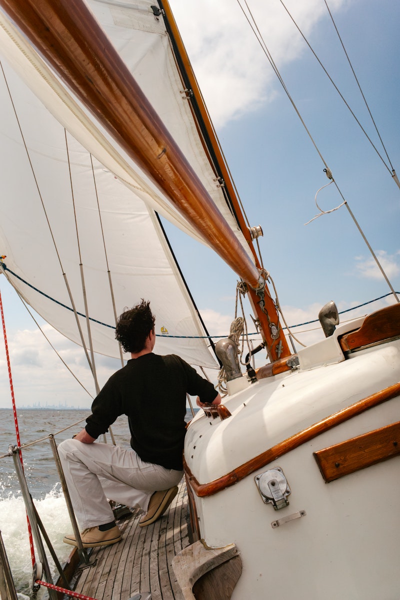 Sailing the Seas Vol. 2 - Adventure Travel Book for Sailing Enthusiasts | Perfect for Nautical Gifts & Marine Exploration Lovers