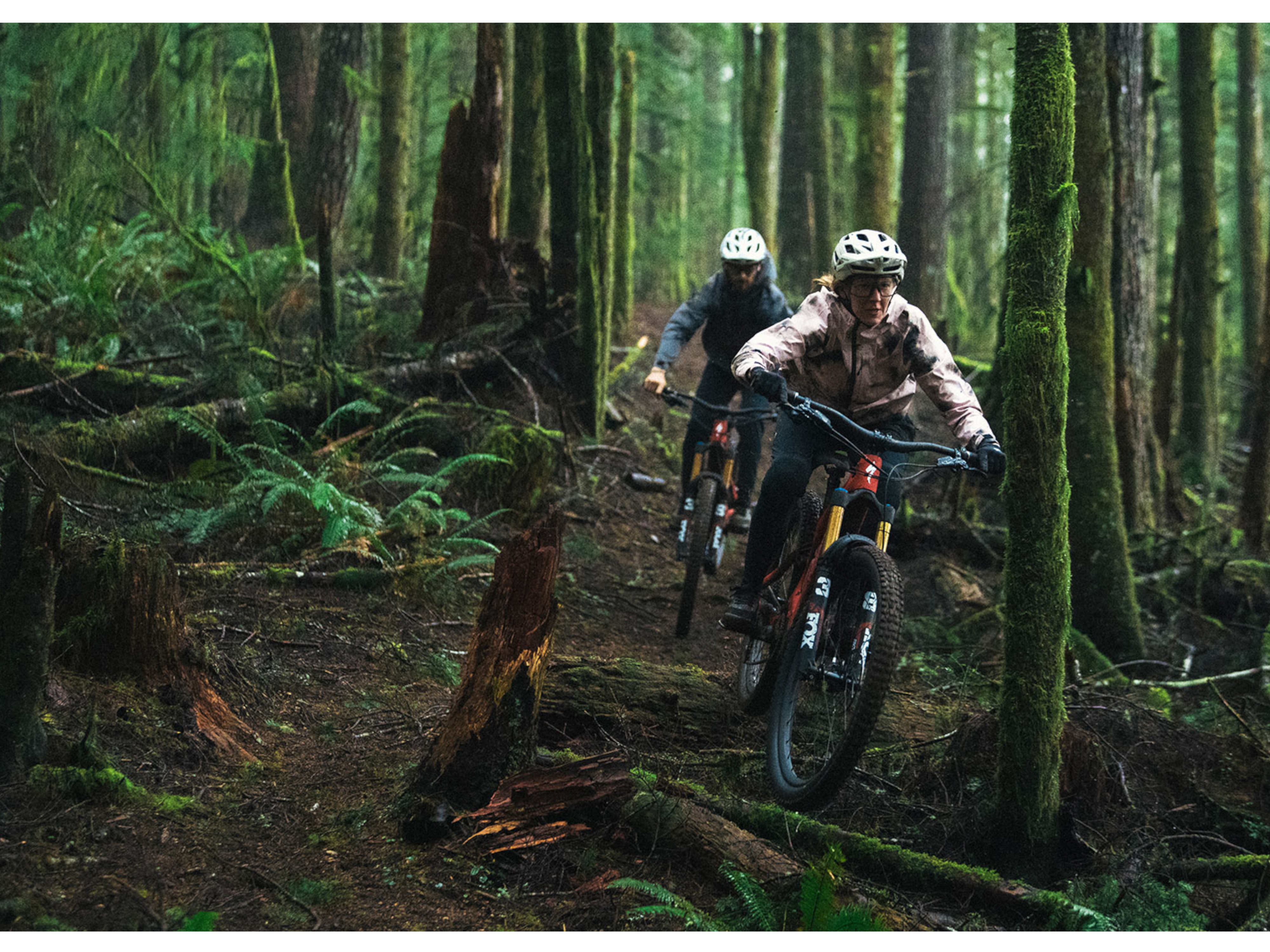 Specialized Turbo Levo Carbon Electric Mountain Bike - High-Performance Full Suspension eBike for Off-Road Trails & Adventure Riding | Perfect for Mountain Biking, Trail Exploration & Outdoor Adventures