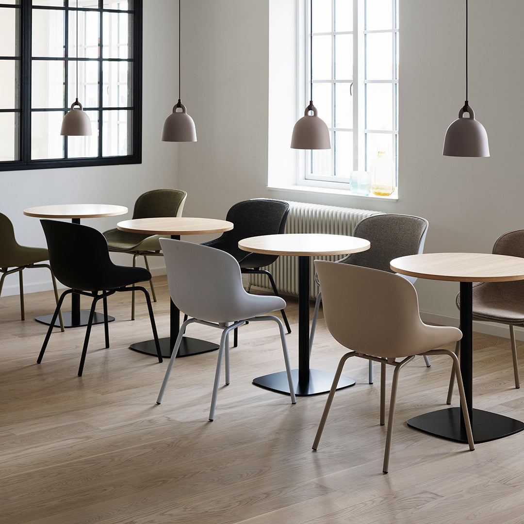 Stylish Hyg Side Chair with Sturdy Steel 4-Leg Frame & Comfortable Front Upholstery - Perfect for Dining Rooms, Home Offices, and Small Spaces
