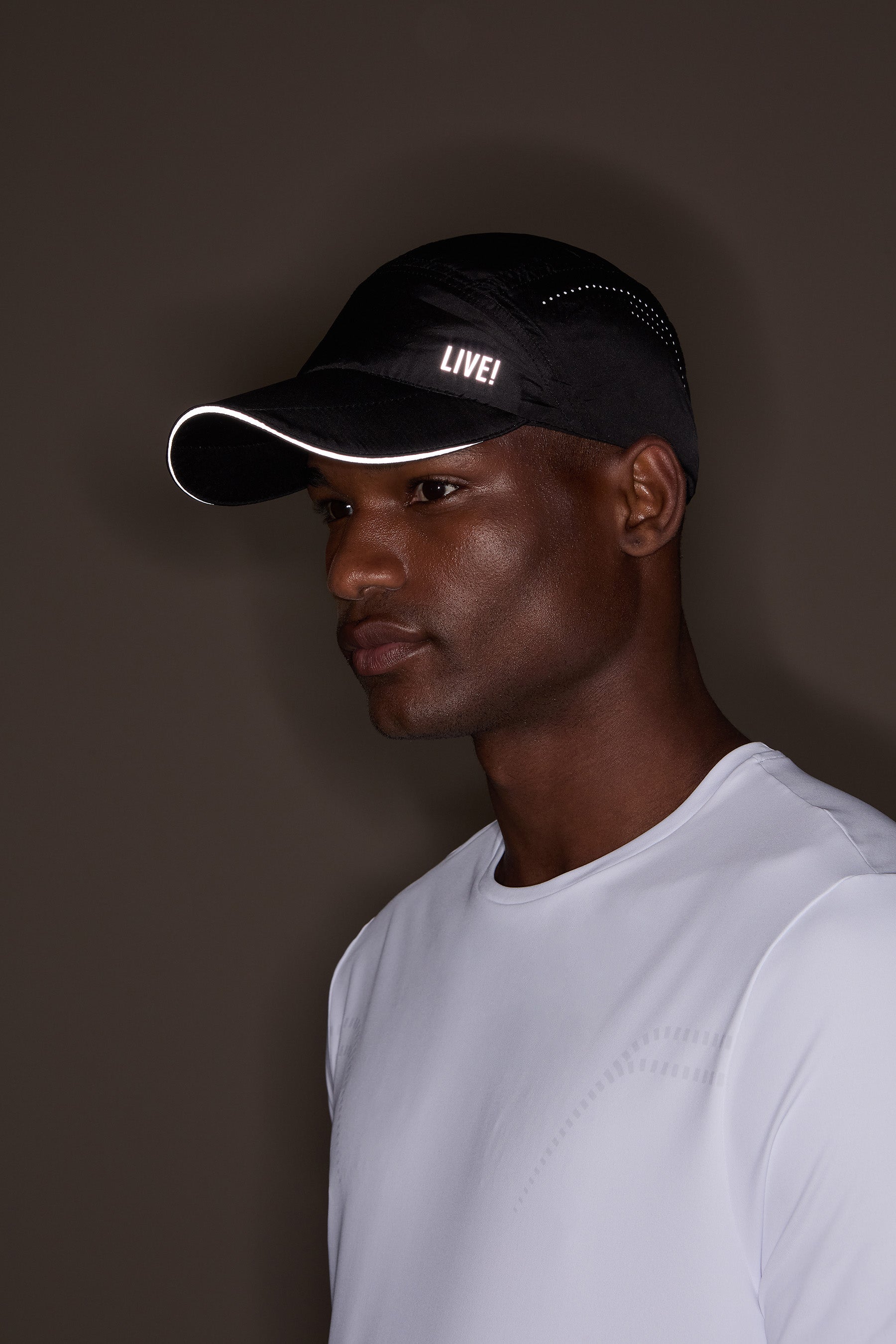 Unisex Reflective Running Cap - Lightweight & Breathable for Jogging, Cycling & Outdoor Sports - High Visibility Safety Hat for Night Running & Active Lifestyle