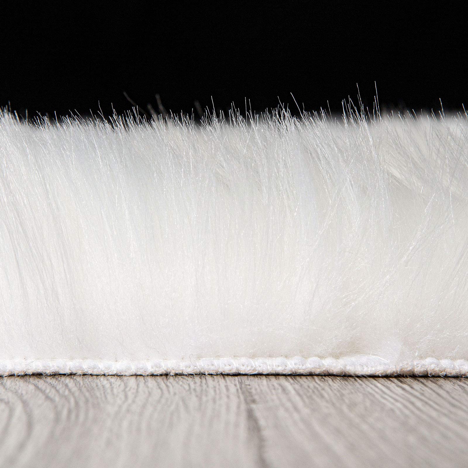 Soft Fluffy Faux Sheepskin Fur Area Rug - 3x5 Feet Plush White Rug for Bedroom, Living Room, Sofa & Floor - Cozy Home Decor for Winter & Pet-Friendly Comfort