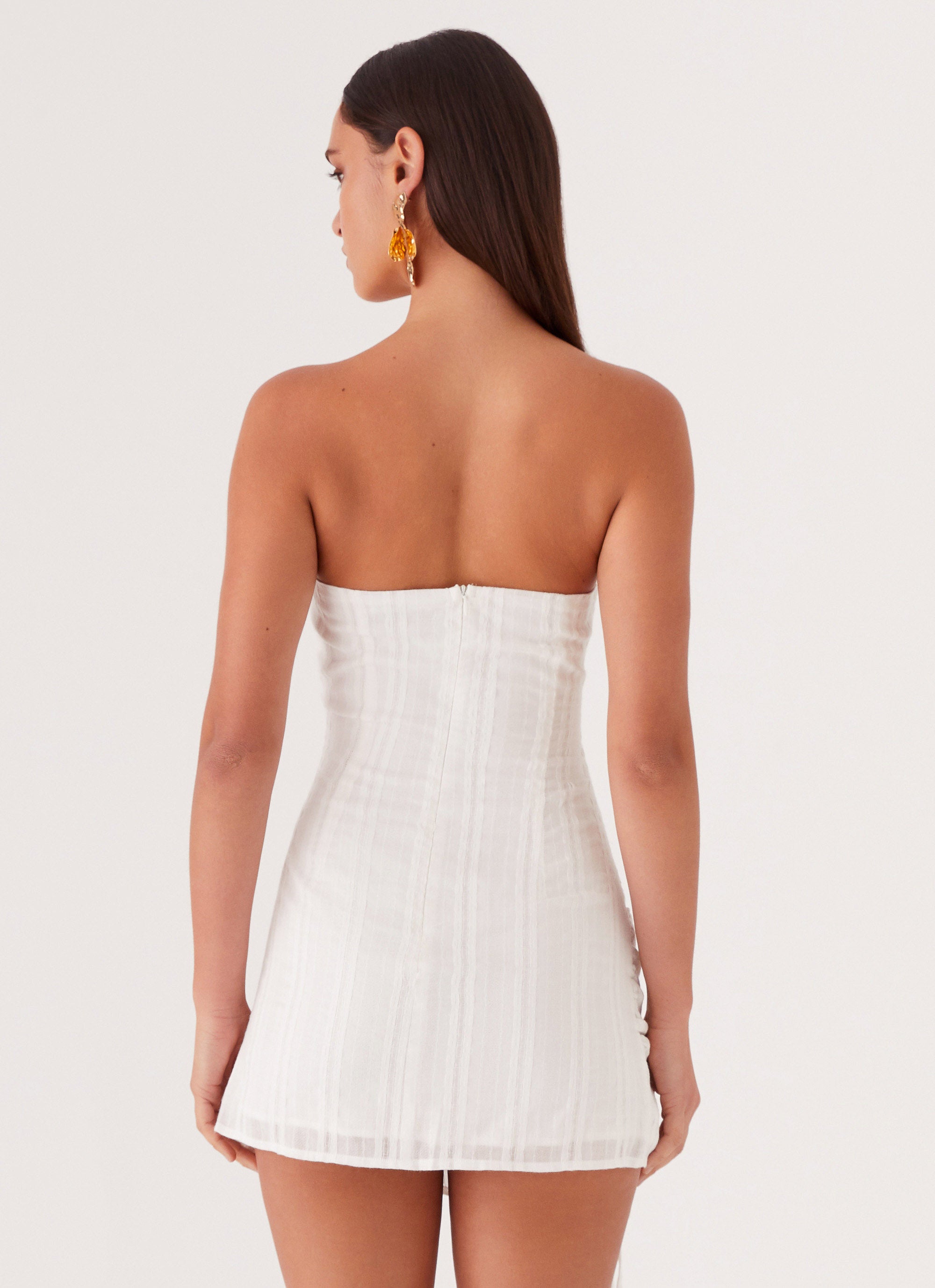Carlotta Mini Dress - Elegant White Summer Party Dress for Women | Perfect for Weddings, Cocktails & Date Nights