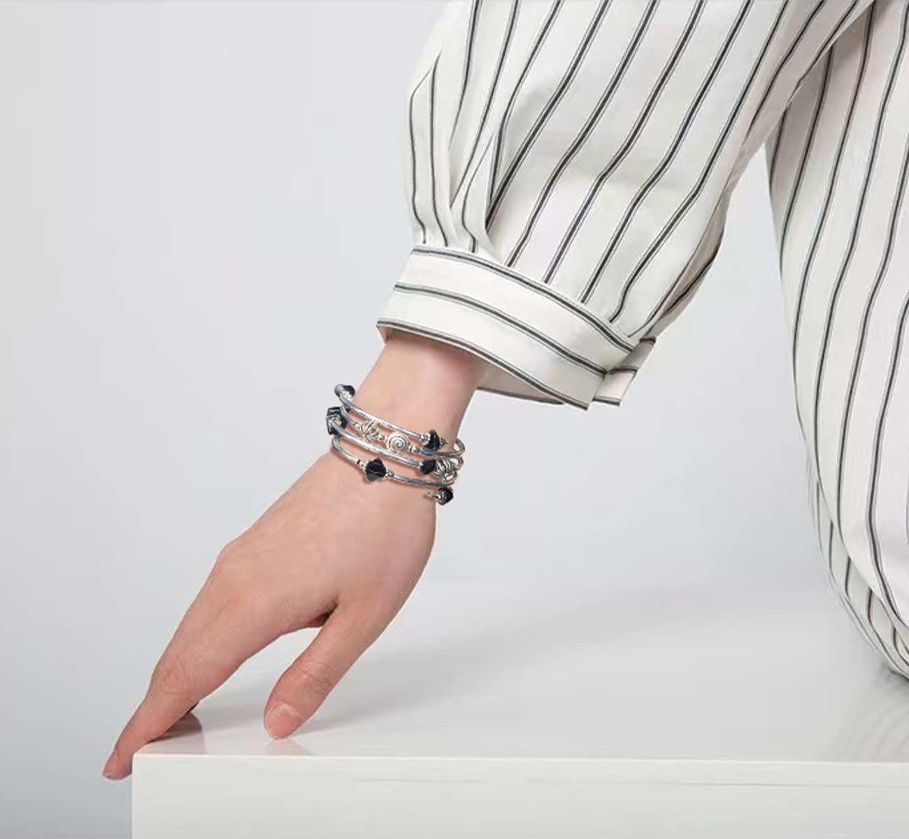 Noessla Beaded Bangle Bracelets for Women - Thick Silver Wrap Bracelet with Stone Beads, Fashion Jewelry for Birthday Gifts | Perfect for Parties, Weddings & Everyday Wear