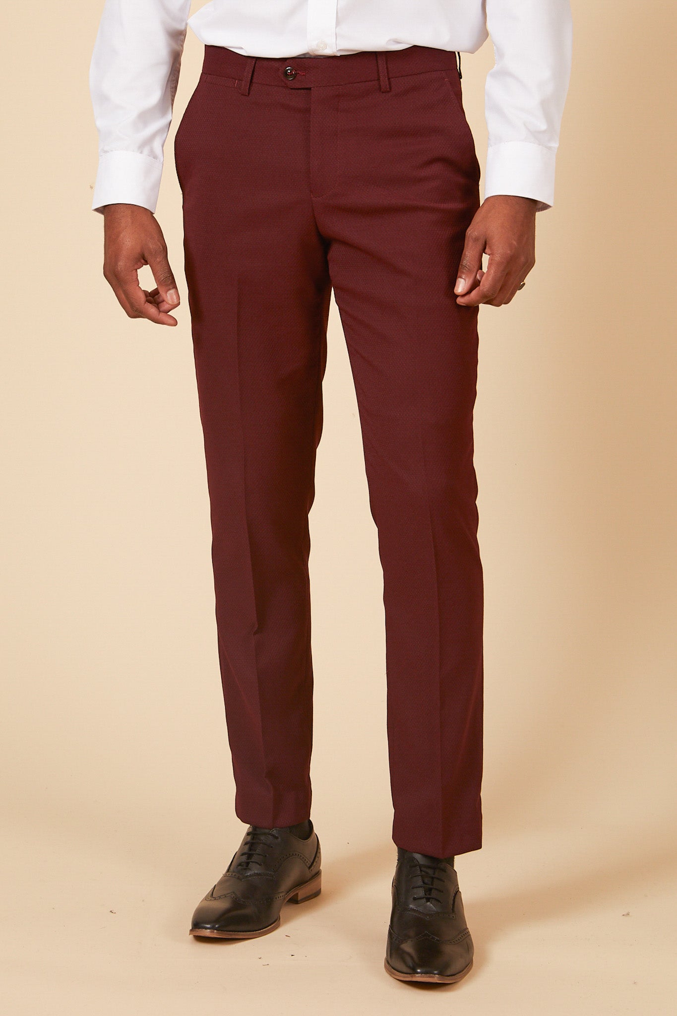 Premium MAX Wine Three Piece Suit for Men - Formal Business Attire & Wedding Outfit - Perfect for Office, Cocktail Parties & Special Events