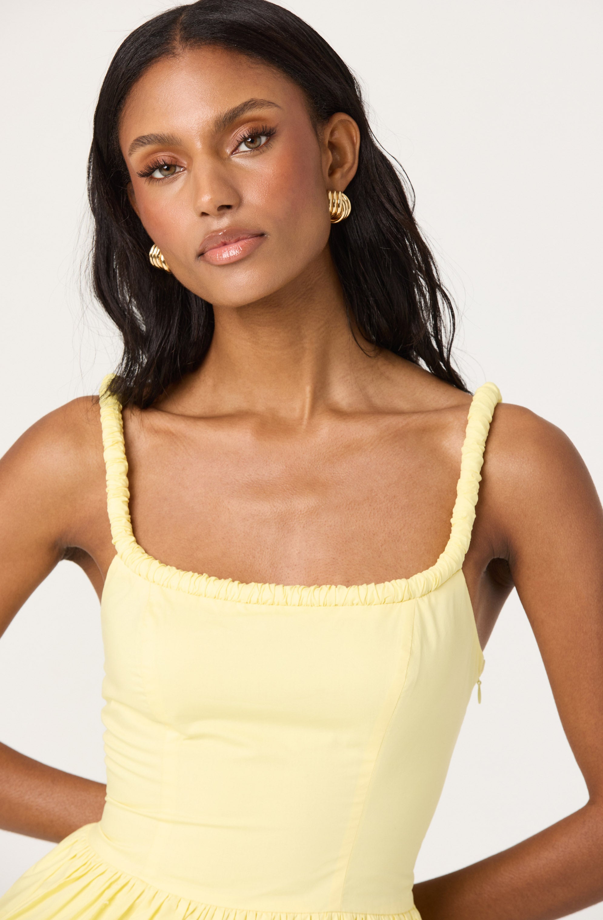 Sleeveless Bubble Hem Peplum Top for Women - Trendy Summer Blouse for Casual Outings & Date Nights
