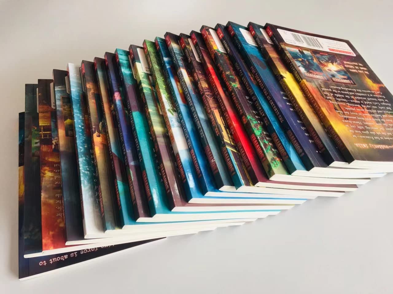 HiAnifri Superkids I Survived Series 20 Books Set - Historical Fiction Chapter Books for Kids Ages 8-12 | Perfect for Homeschooling, Classroom Reading & Young History Enthusiasts