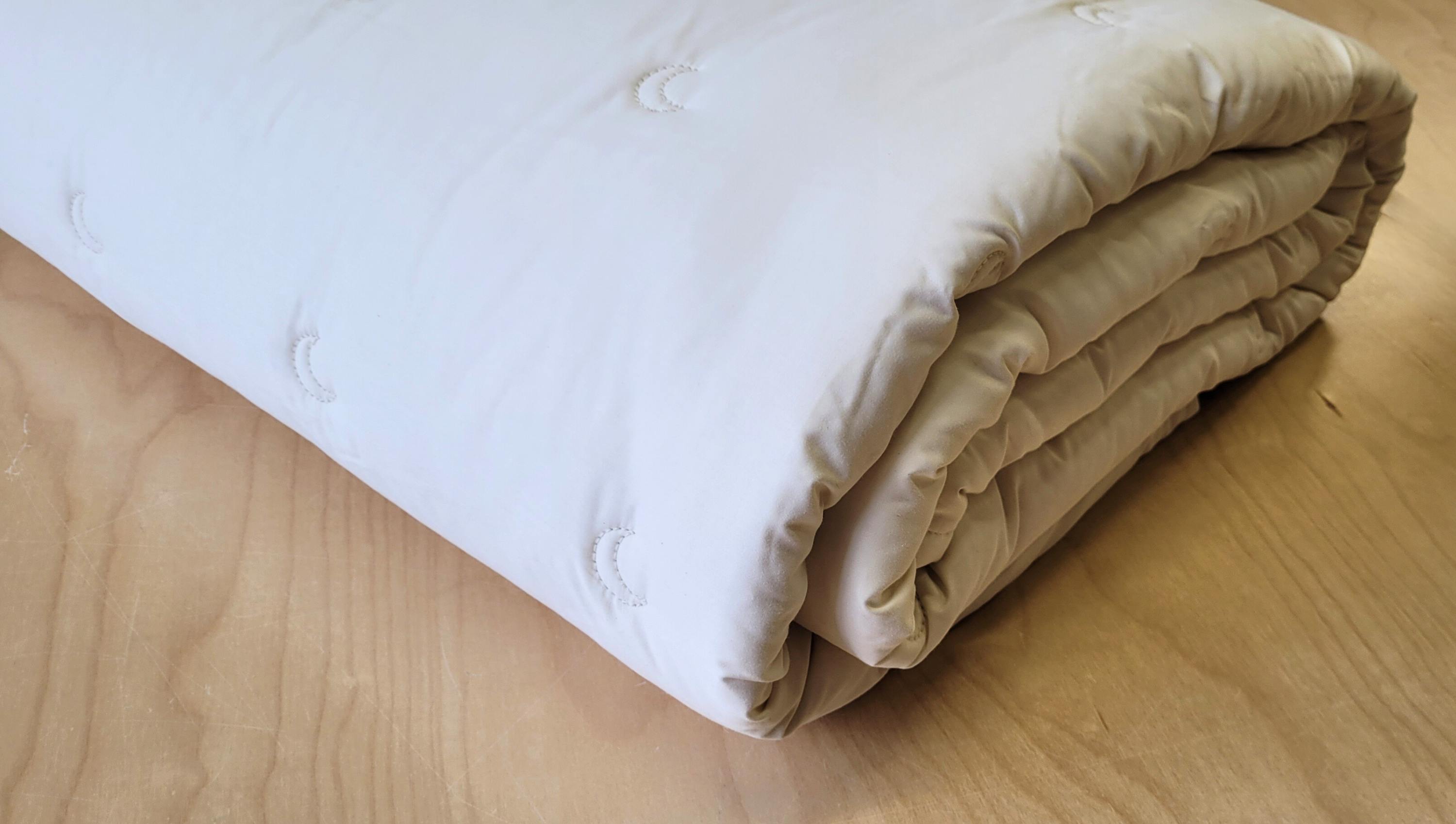 Premium Alpaca and Wool Comforter - Ultra Soft All-Season Bedding for Cold Winter Nights & Cozy Home Decor