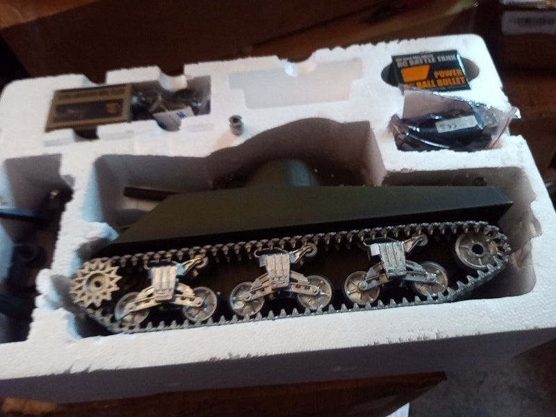 1/16 Henglong M4A3 Sherman RC Tank - 7.0 Customized Version with 3898 Barrel Recoil & 360° Metal Rotation | US Stock | Perfect for Military Enthusiasts, Collectors, and RC Hobbyists | Great for Battle Reenactments, Display, and Remote Control Fun