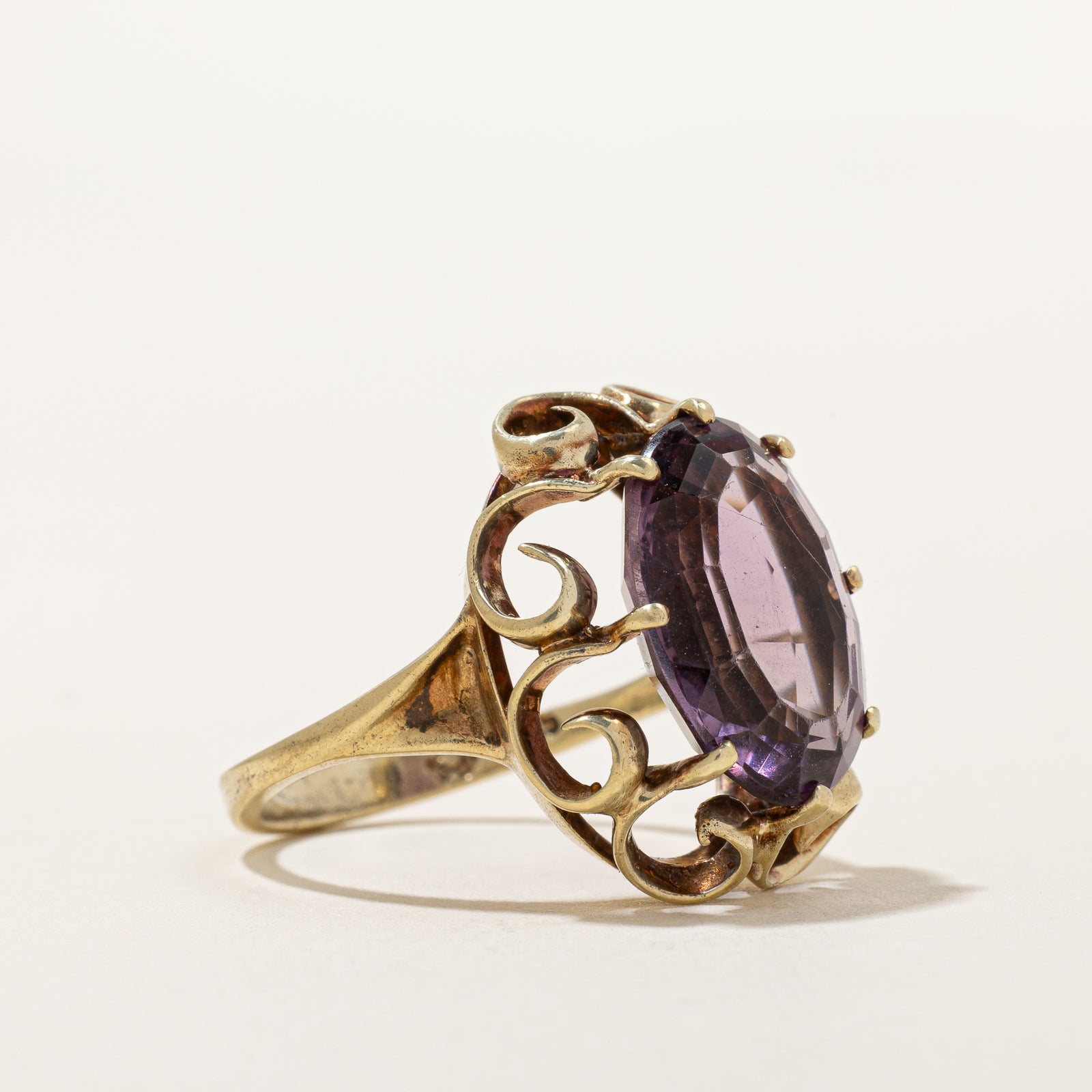 Exquisite 5.30ct Amethyst Vintage Cocktail Ring - Size 7.25 - Elegant Purple Gemstone Jewelry for Women - Perfect for Evening Parties, Weddings & Special Occasions