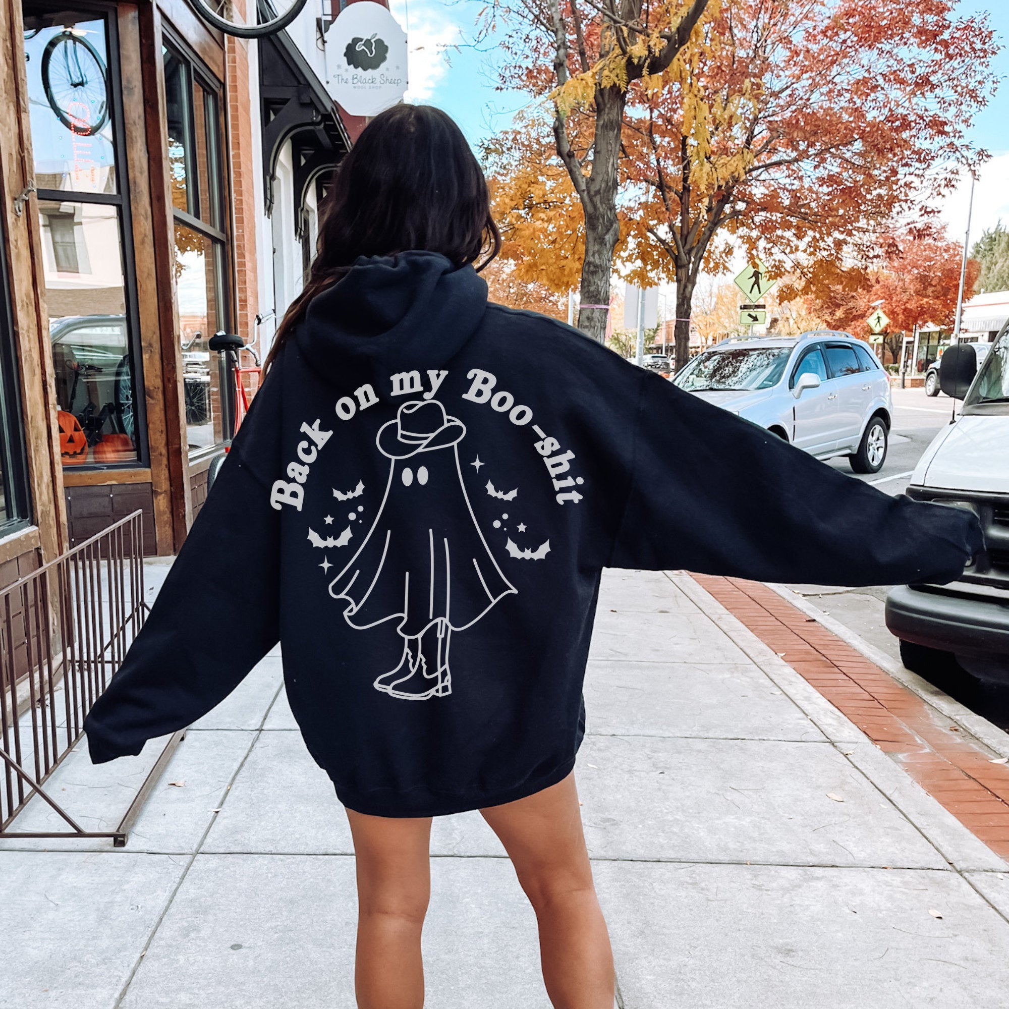 Funny Halloween Hoodie - Back on My Boo Shit Ghost Tee | Retro Spooky Season Sweatshirt for Fall & Halloween Costume | Perfect for Trick-or-Treating, Halloween Parties & Autumn Outfits