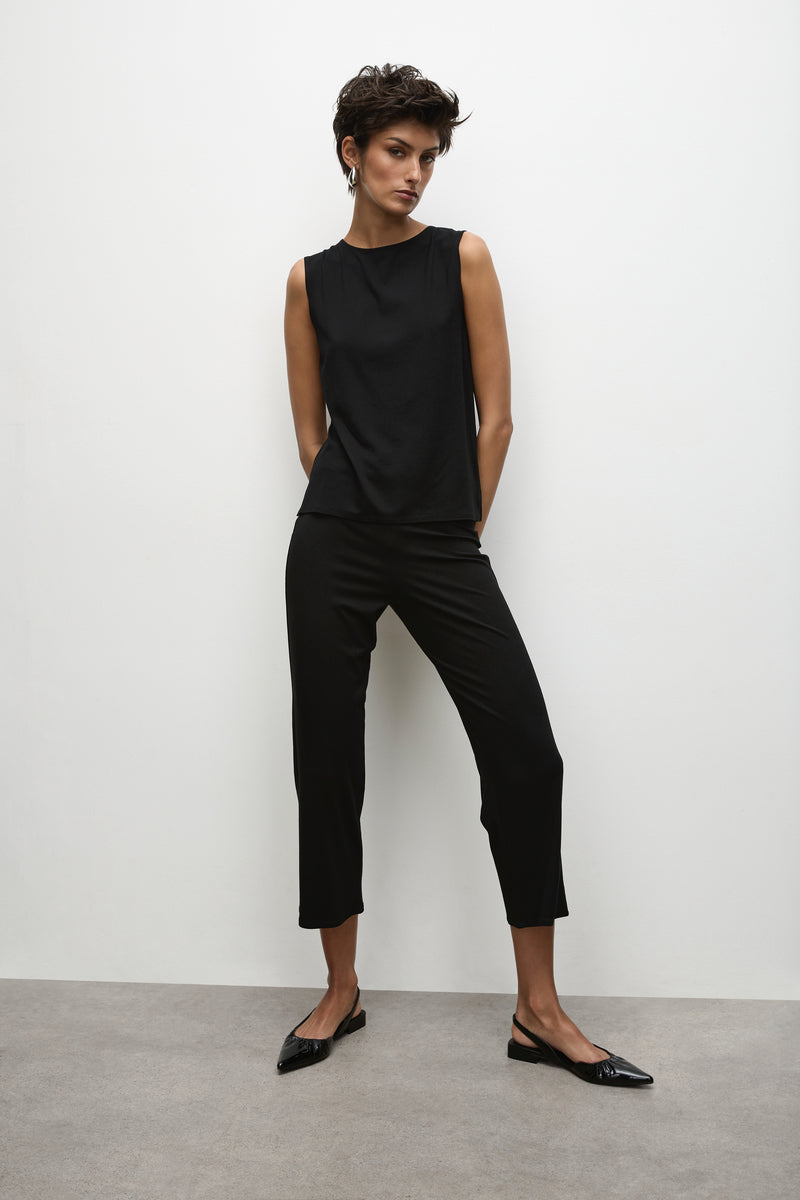 Mela Purdie Women's 3/4 Length Yoga Pants - Soft Matte Jersey Fabric for Workout & Lounge Wear - Perfect for Yoga, Pilates & Casual Comfort