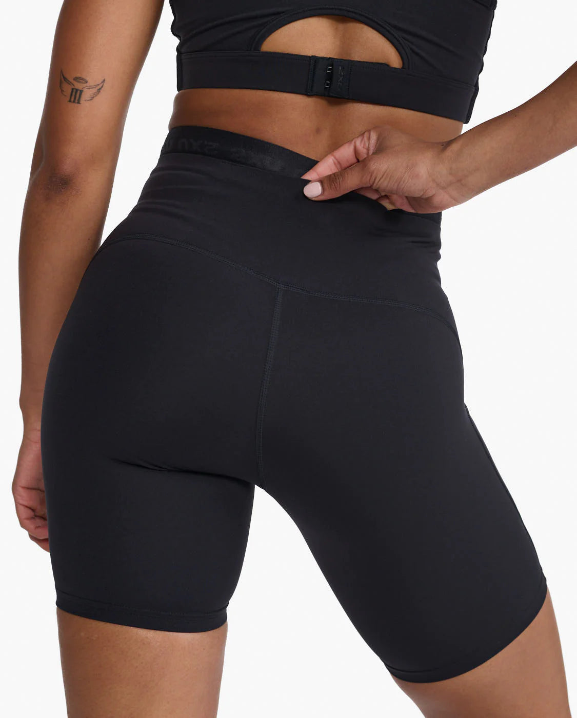 Form Stash High Rise Bike Shorts - Black | Women's Workout & Cycling Shorts for Running, Yoga & Gym