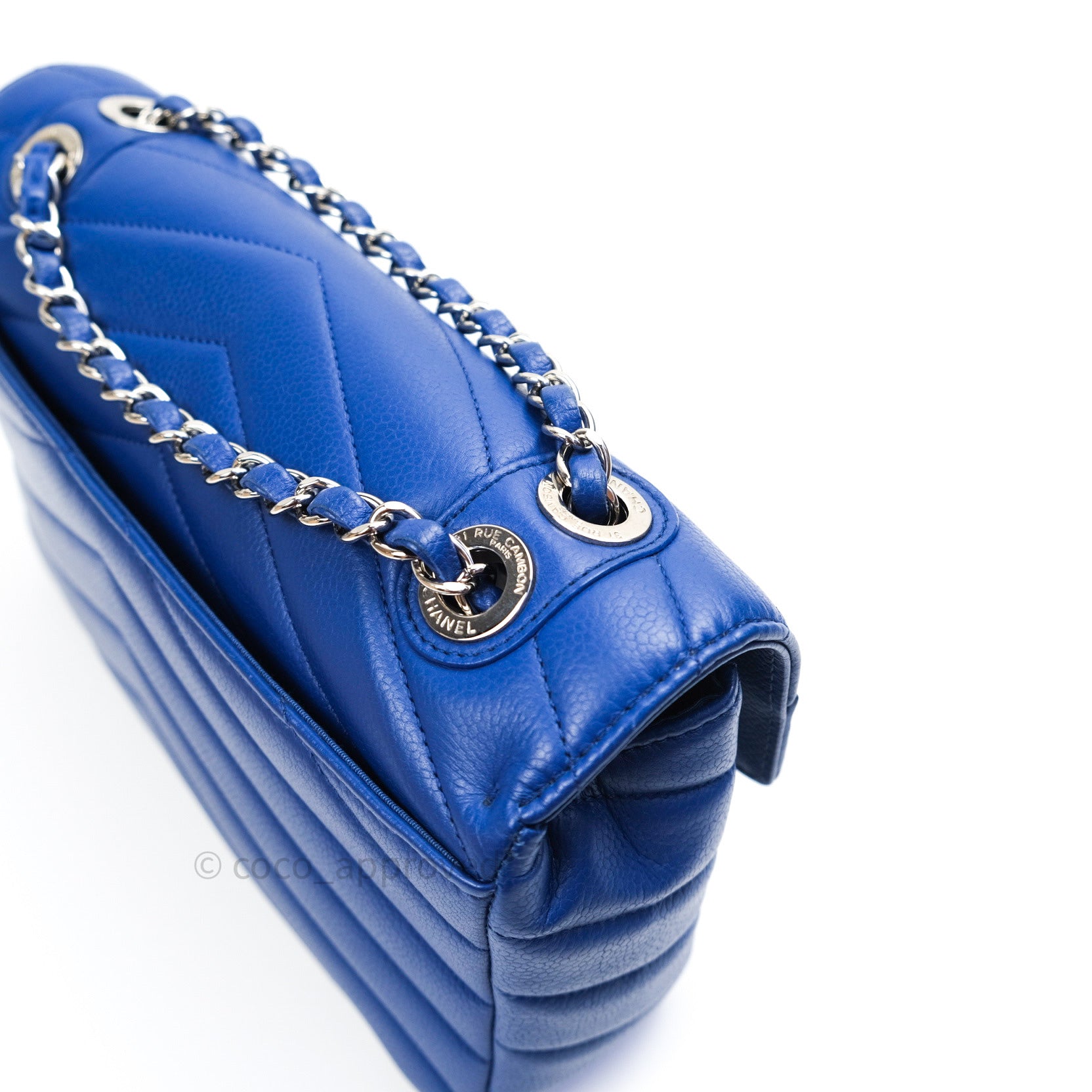 Chanel Chevron Quilted Medium Flap Bag in Blue Grained Calfskin Leather with Silver Hardware - Perfect for Evening Events & Luxury Fashion Accessories